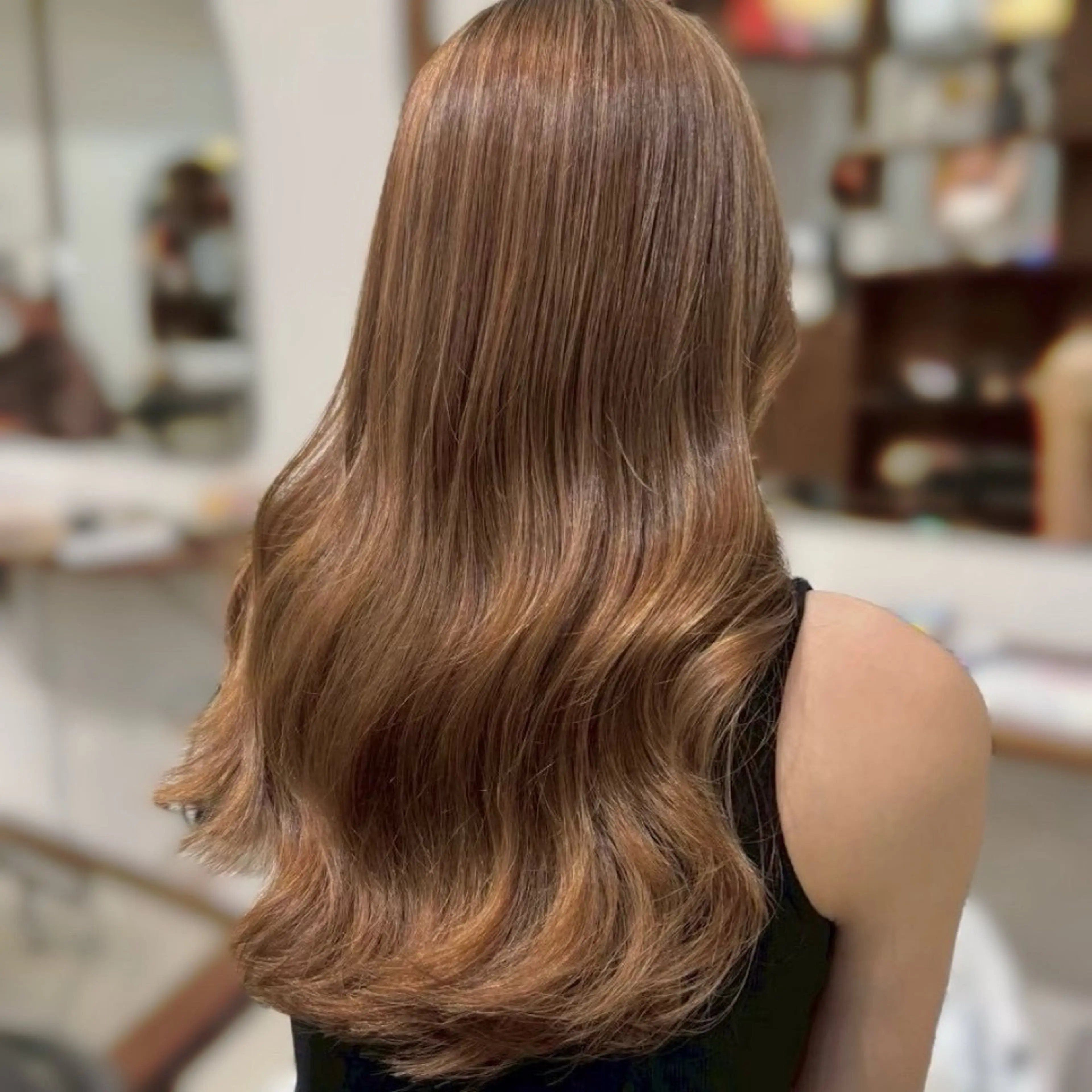 ロング 坂本 璃里杏のヘアスタイル