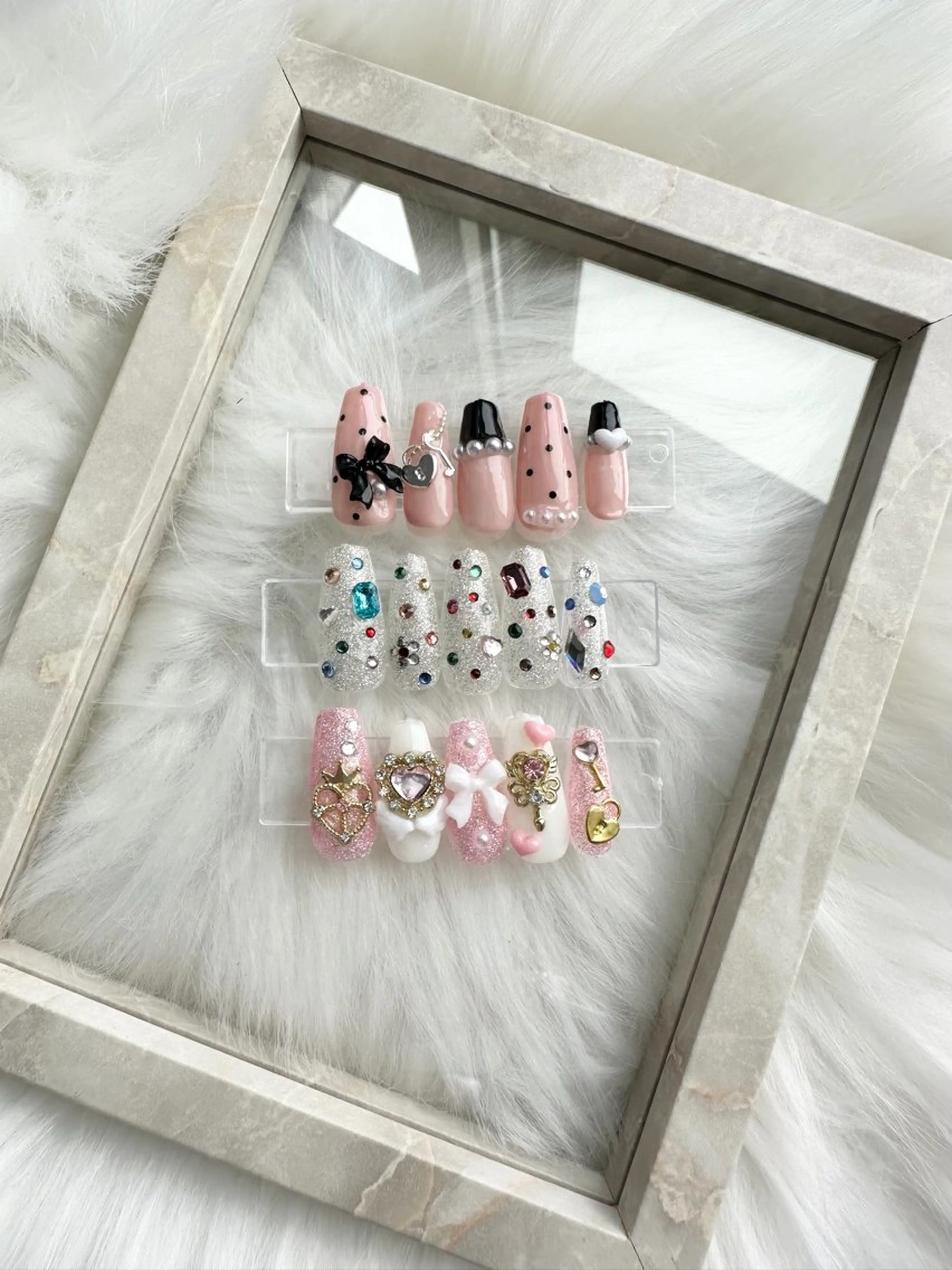 ネイル ハンドネイル SUUN_NAIL _RINAのネイルデザイン