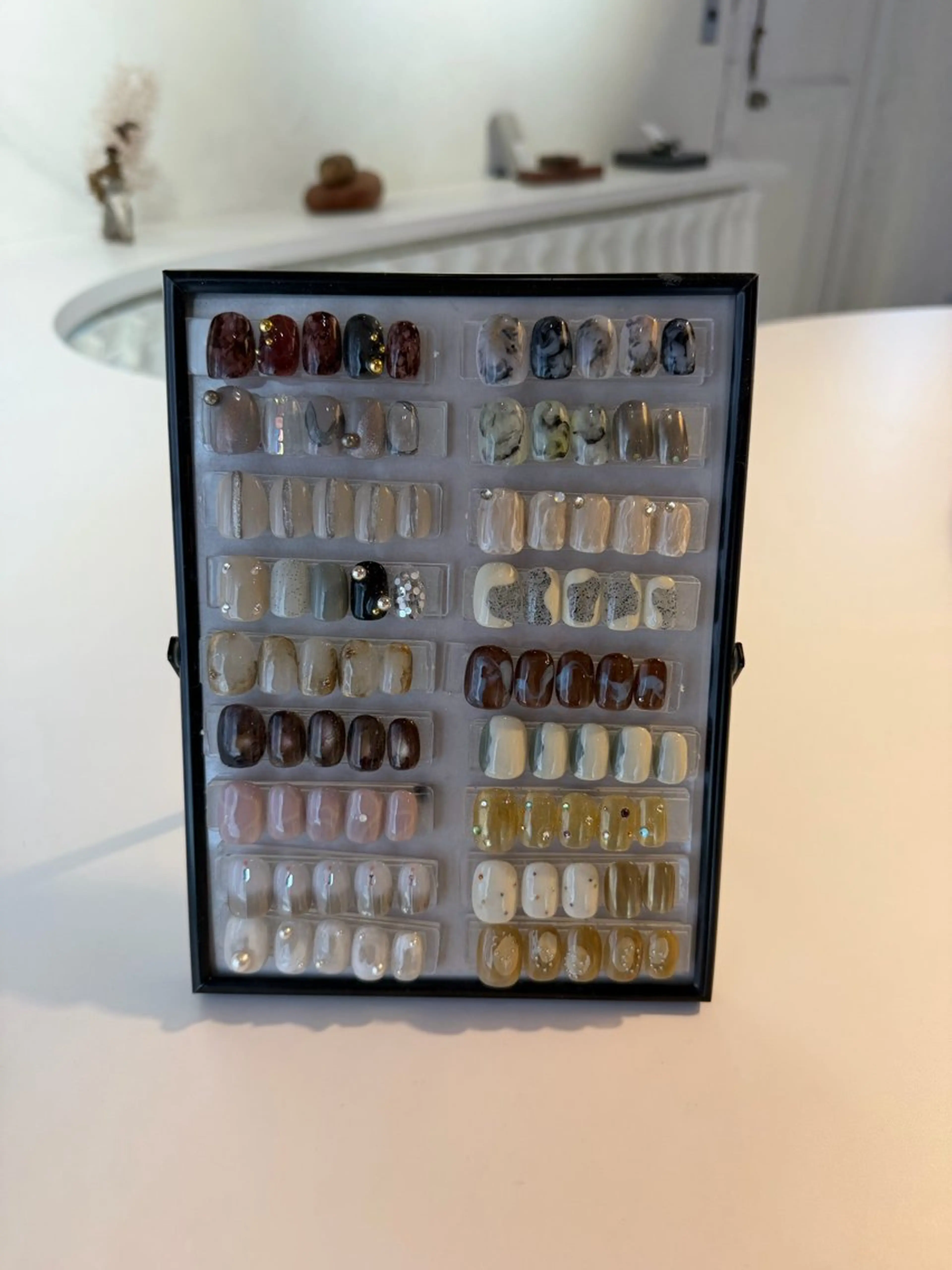 ネイル Hi,nail hiyoriのネイルデザイン