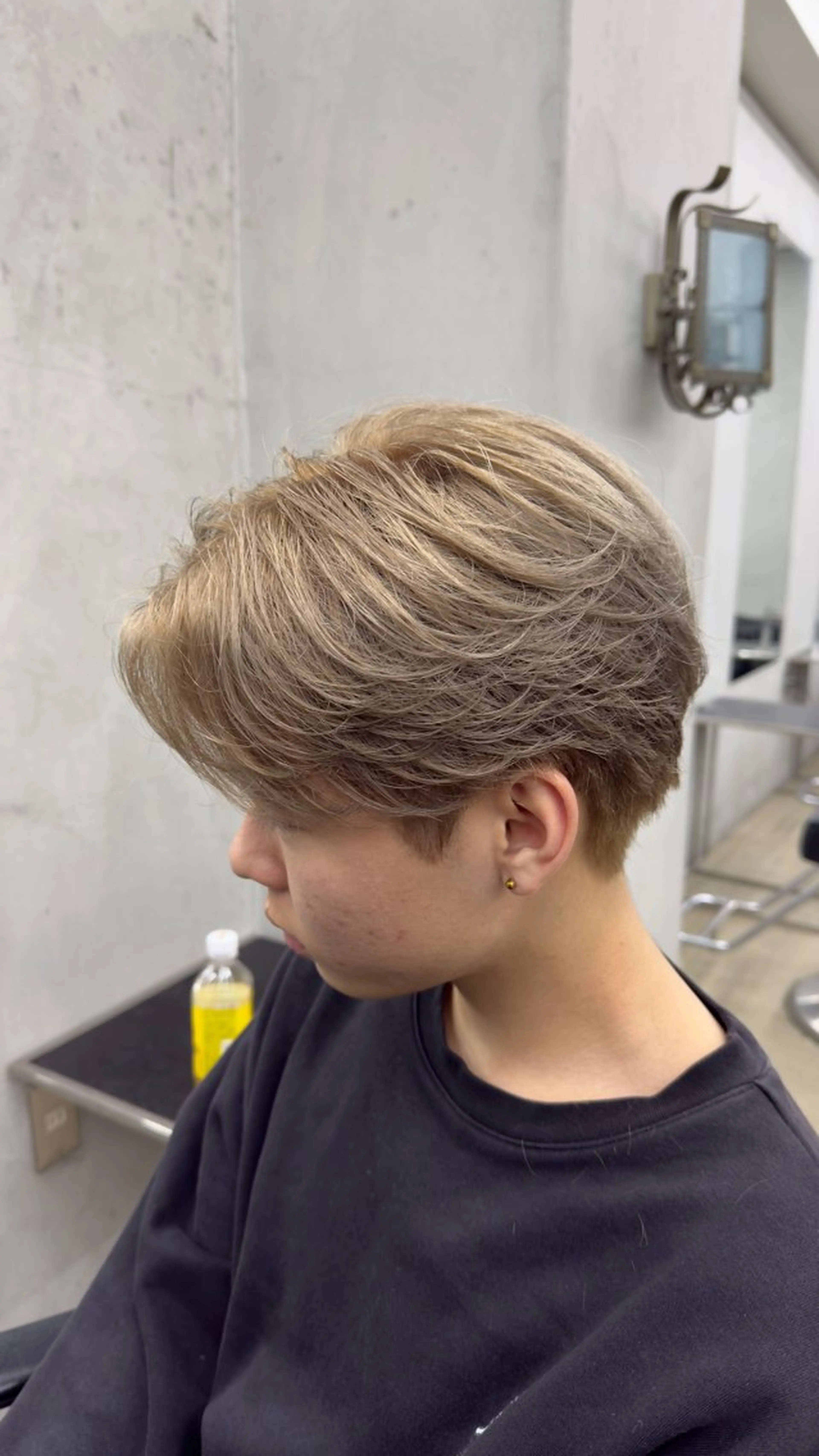 カラー メンズ 田中 辰弥のヘアスタイル