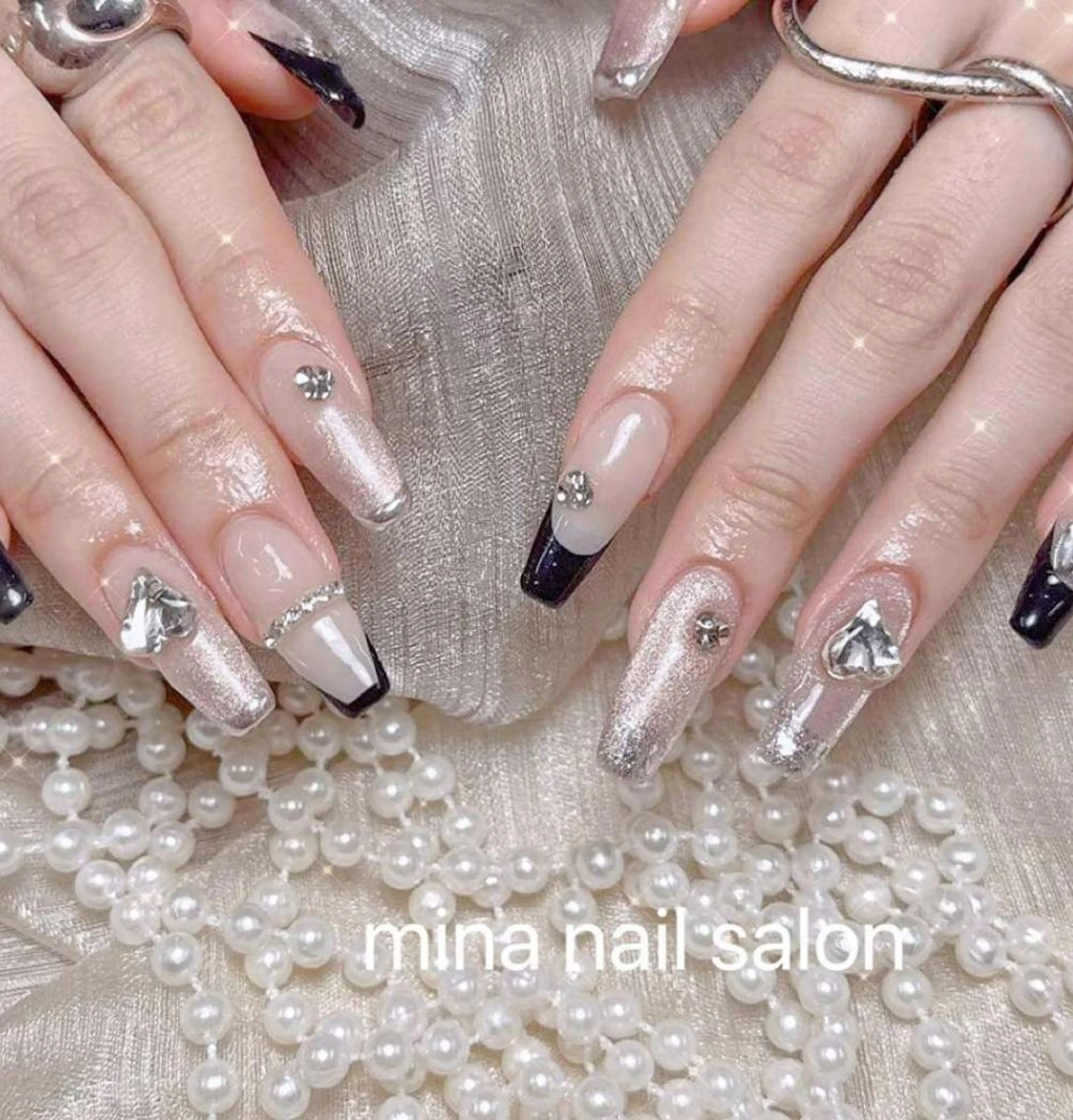 ネイル 🎀まゆ 🪽🐾のネイルデザイン