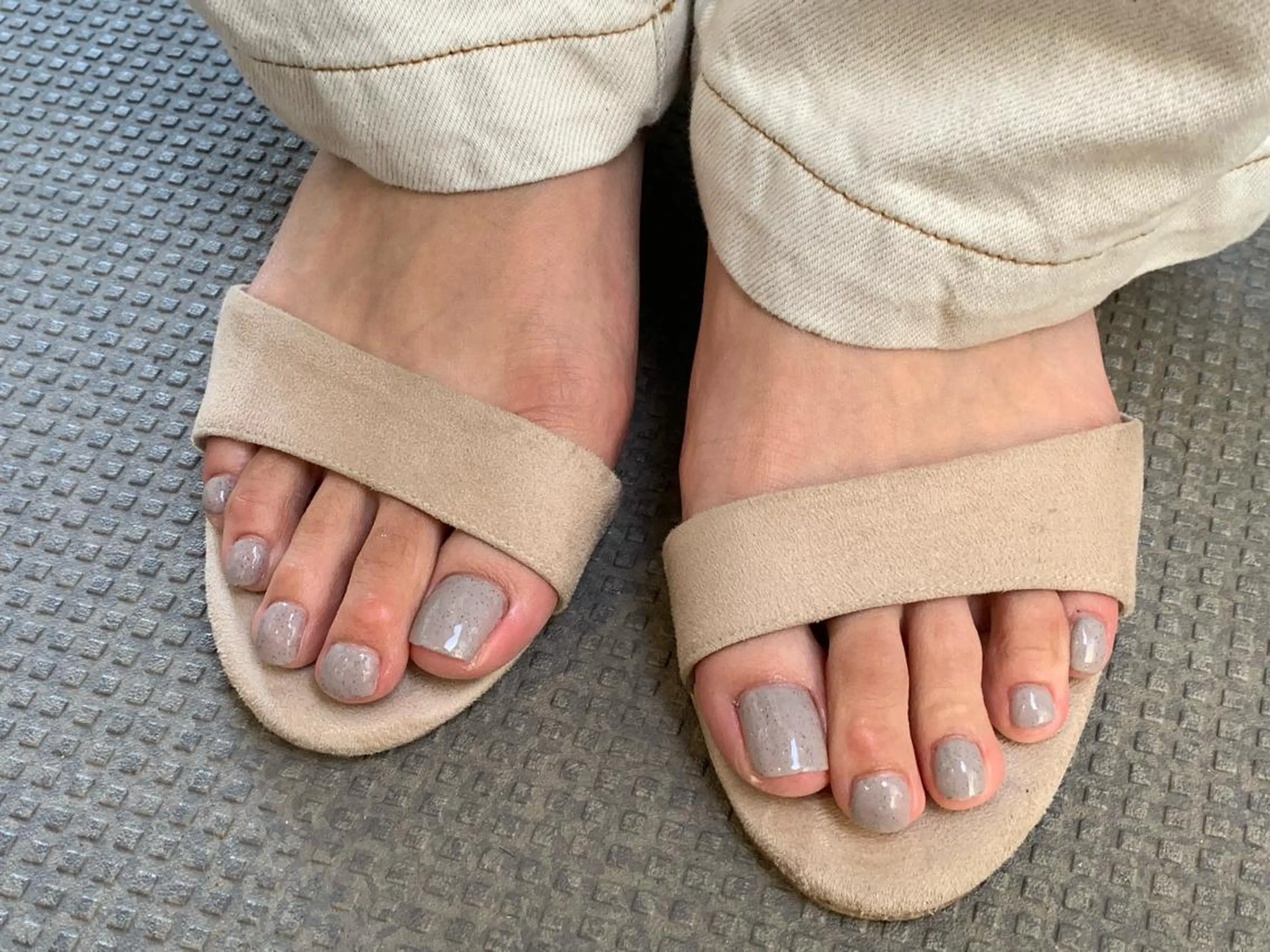 ネイル フットネイル ワンカラーネイル マキノ ユイのネイルデザイン