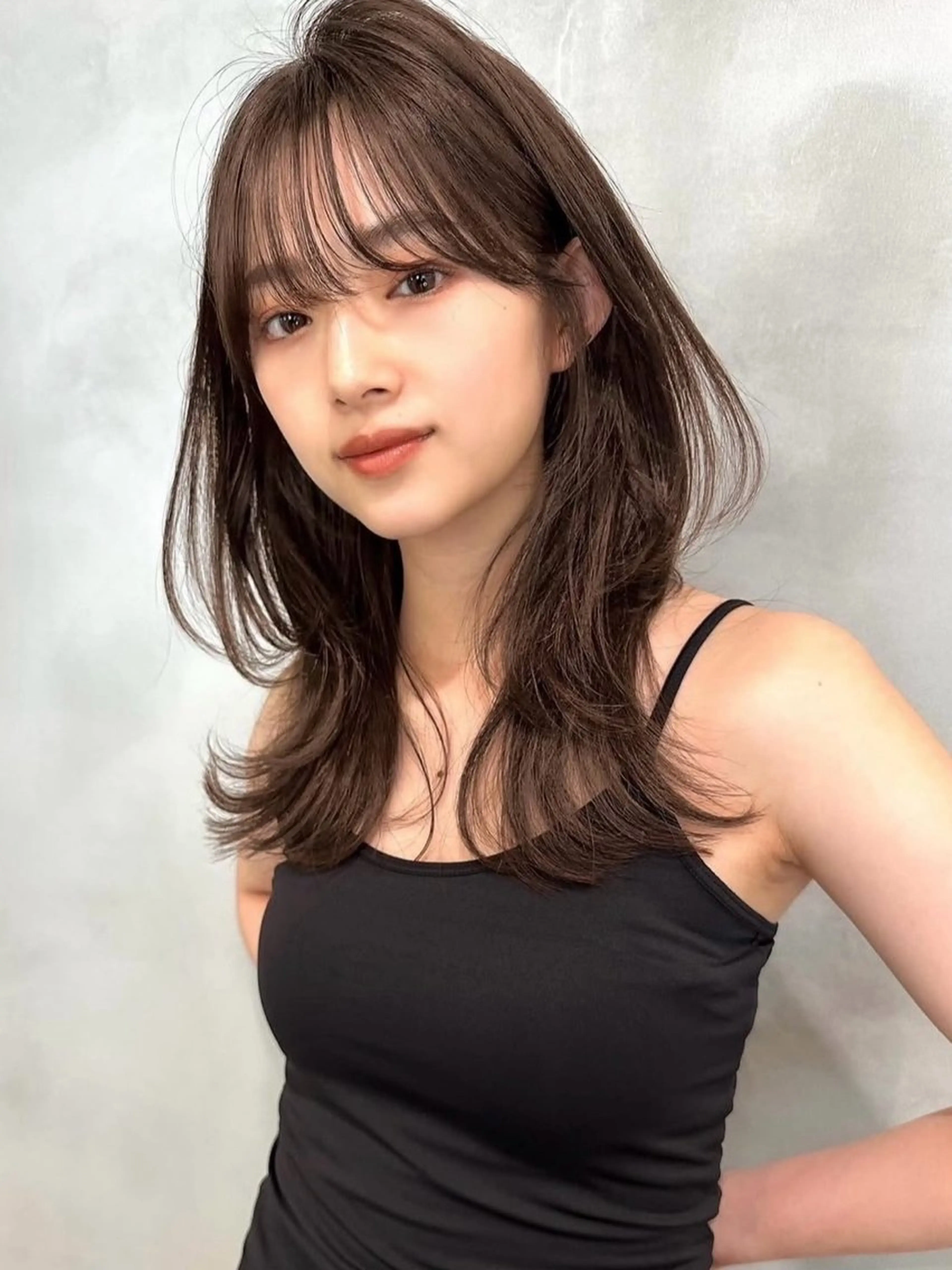 セミロング カラー カット ヘアカラー トリートメント 興津/韓国レイヤー ダブルカラー美髪縮毛のヘアスタイル