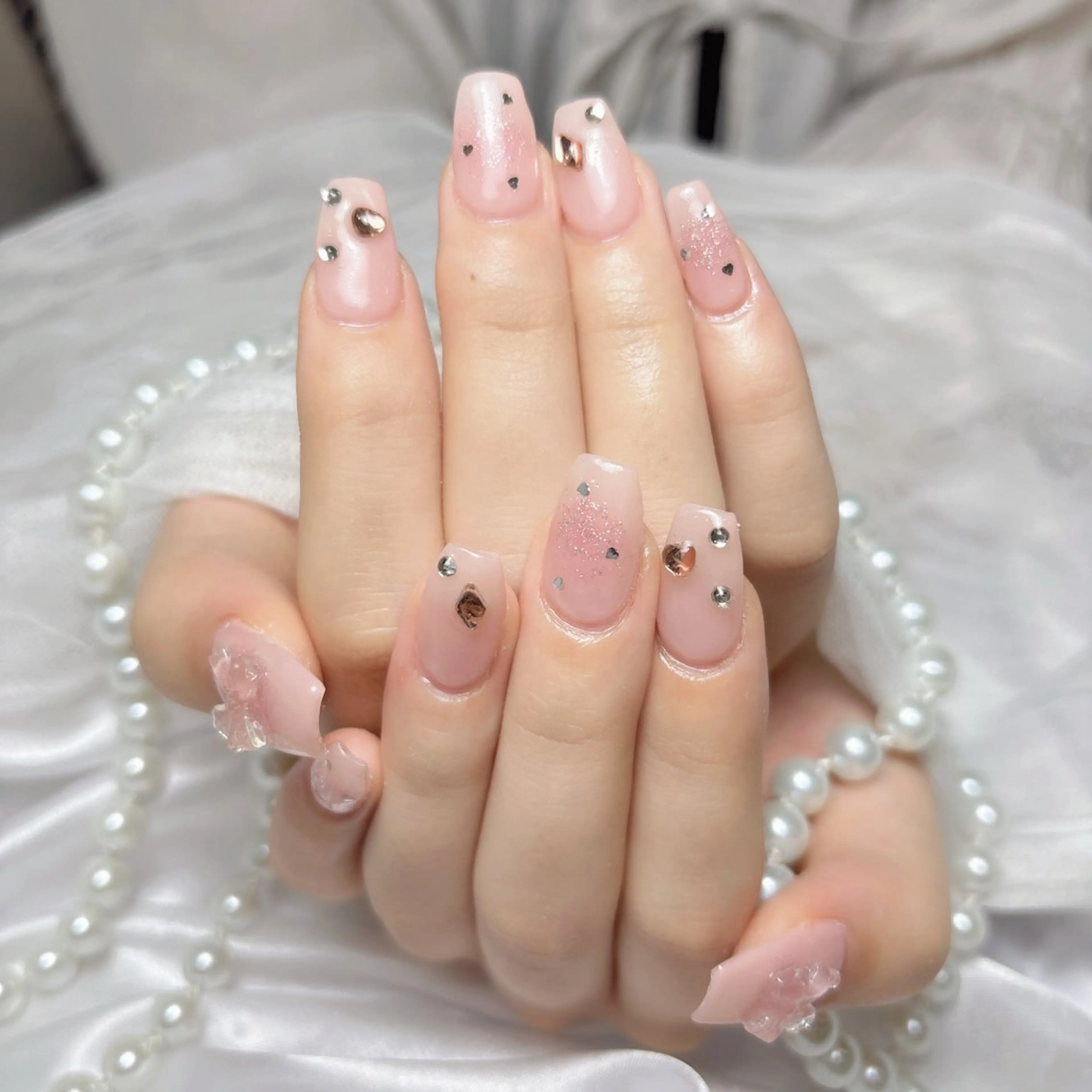 ネイル ハンドネイル M2 BEAUTY Rionのネイルデザイン