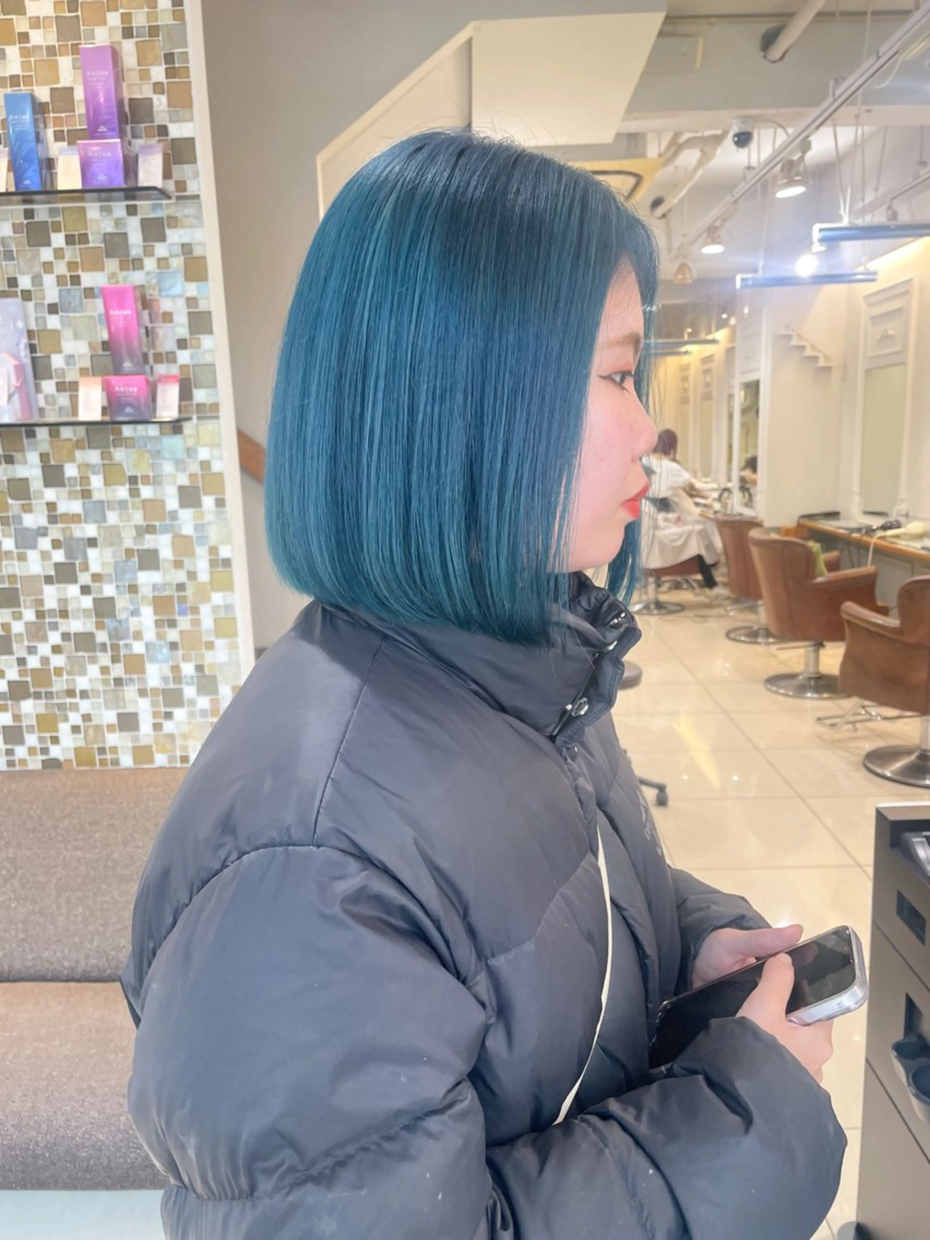 ミディアム カラー ブルーカラー カット ヘアカラー トリートメント ボブ ブリーチ/miinaのヘアスタイル