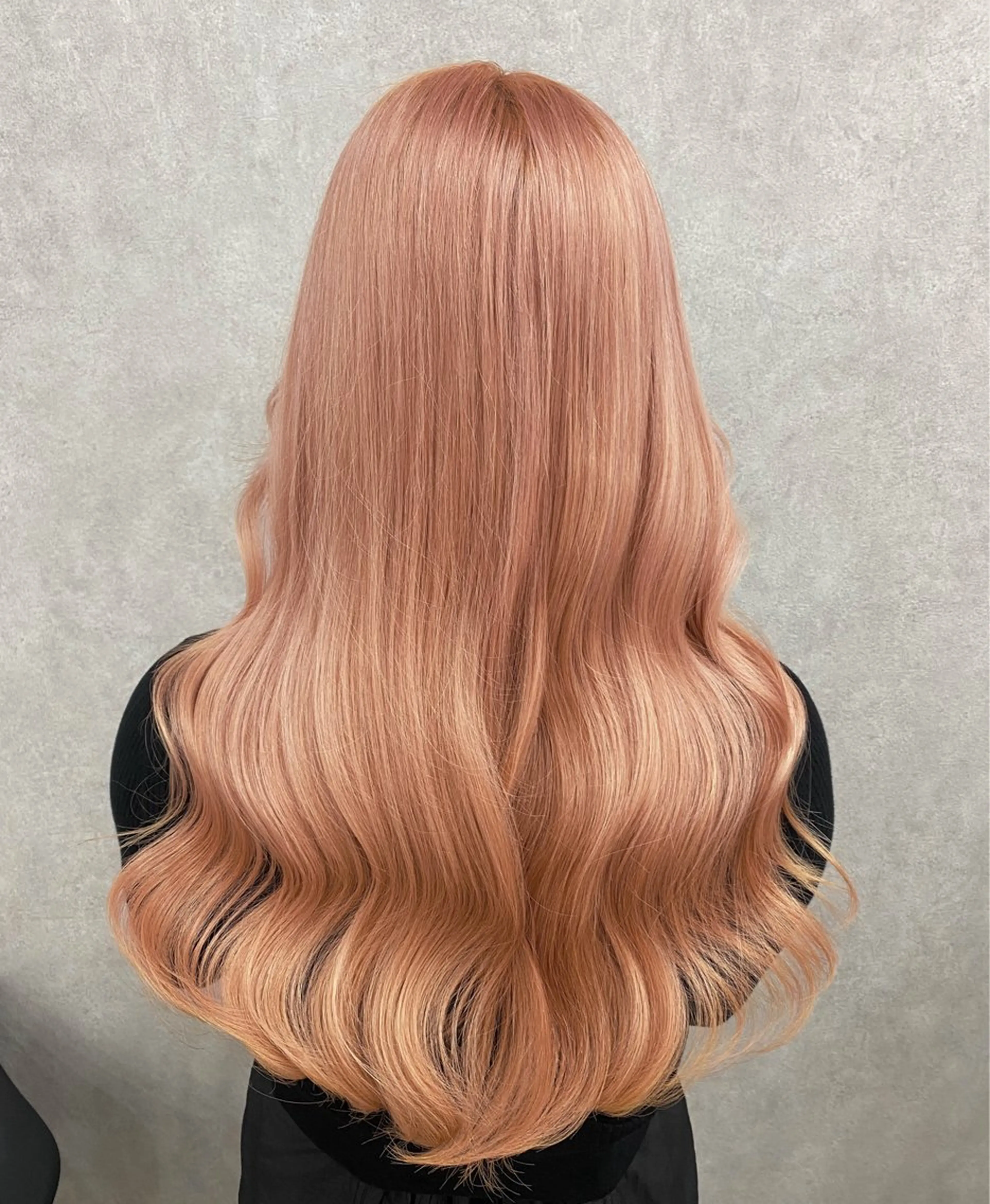 ロング カラー 🩶西 雪乃/透明感 くすみカラー🫧のヘアスタイル