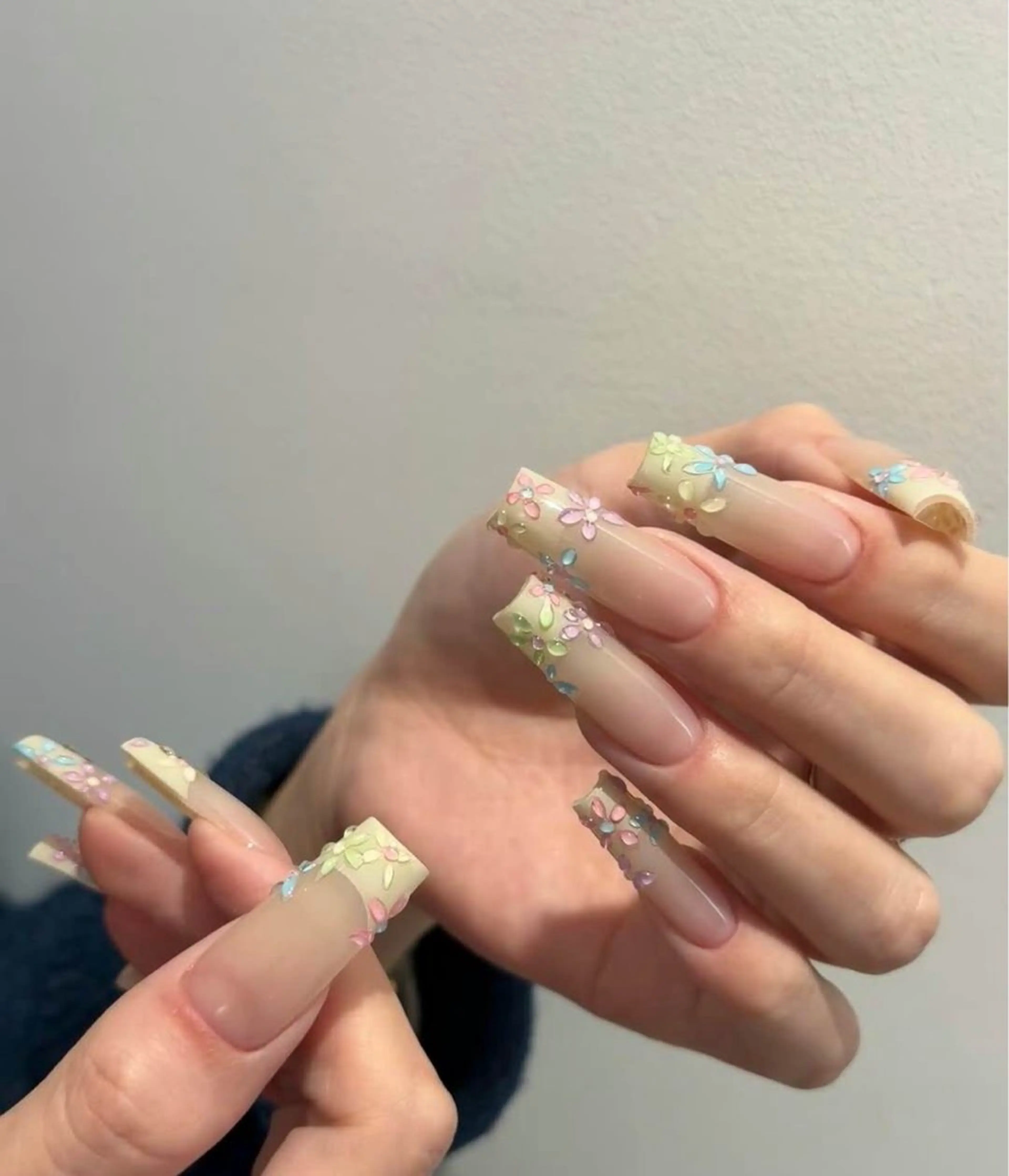 ネイル フラワーネイル フレンチネイル ジェルネイル ガラスフレンチ ハート ハンドネイル 相沢 さやかのネイルデザイン