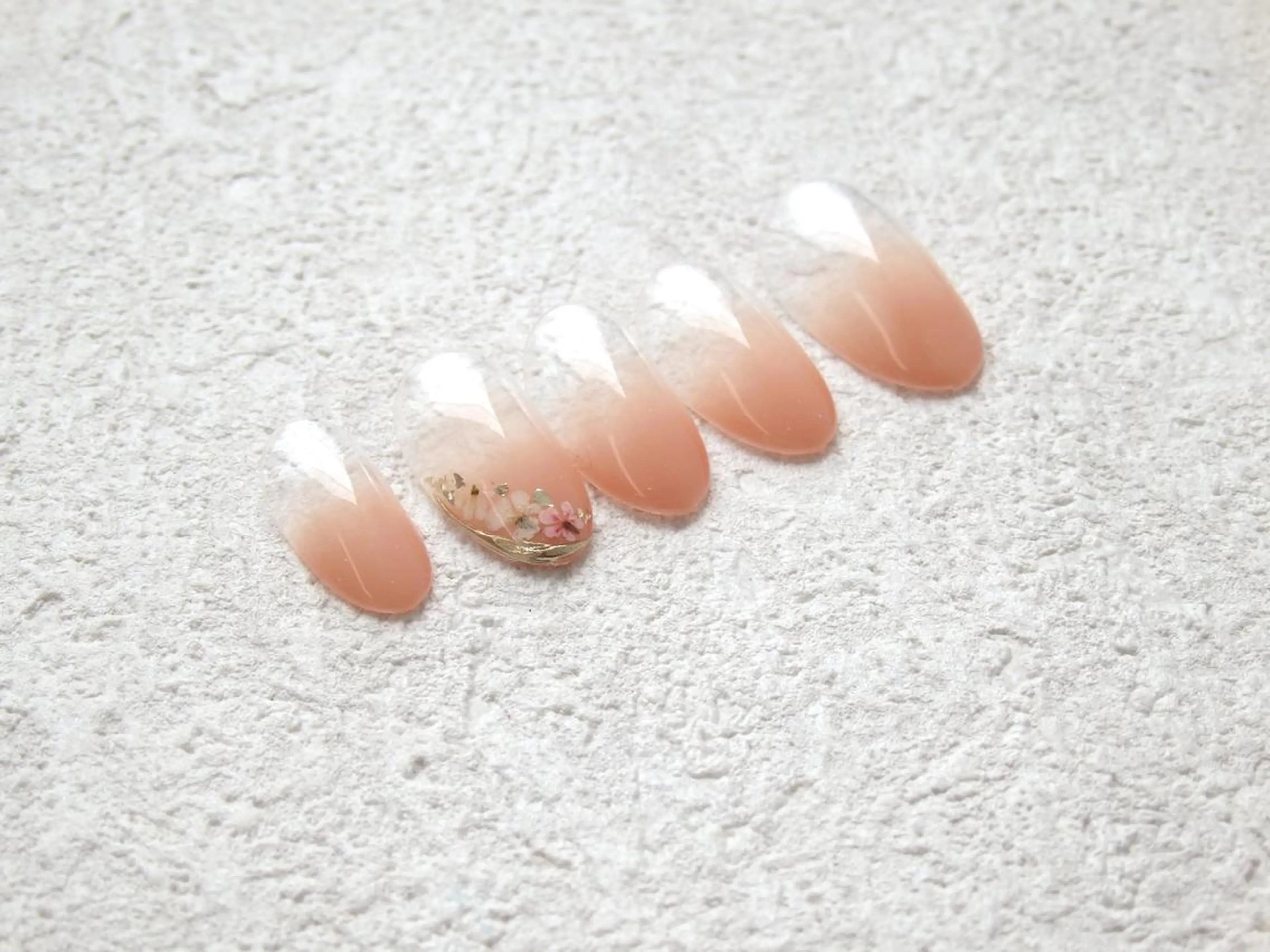 ネイル . Moekaのネイルデザイン