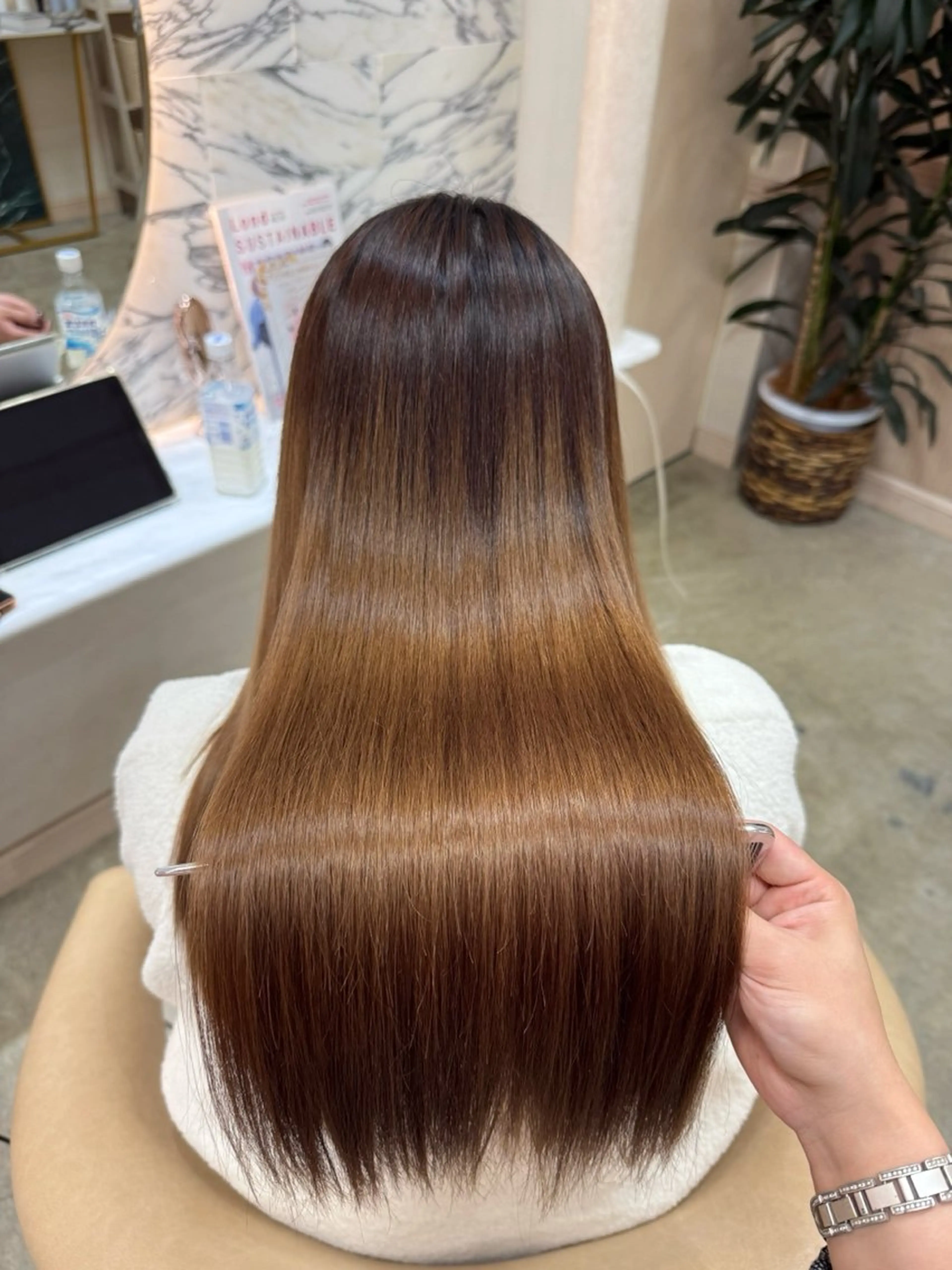 ヘアカラー トリートメント ゆうか ・髪質改善のヘアスタイル