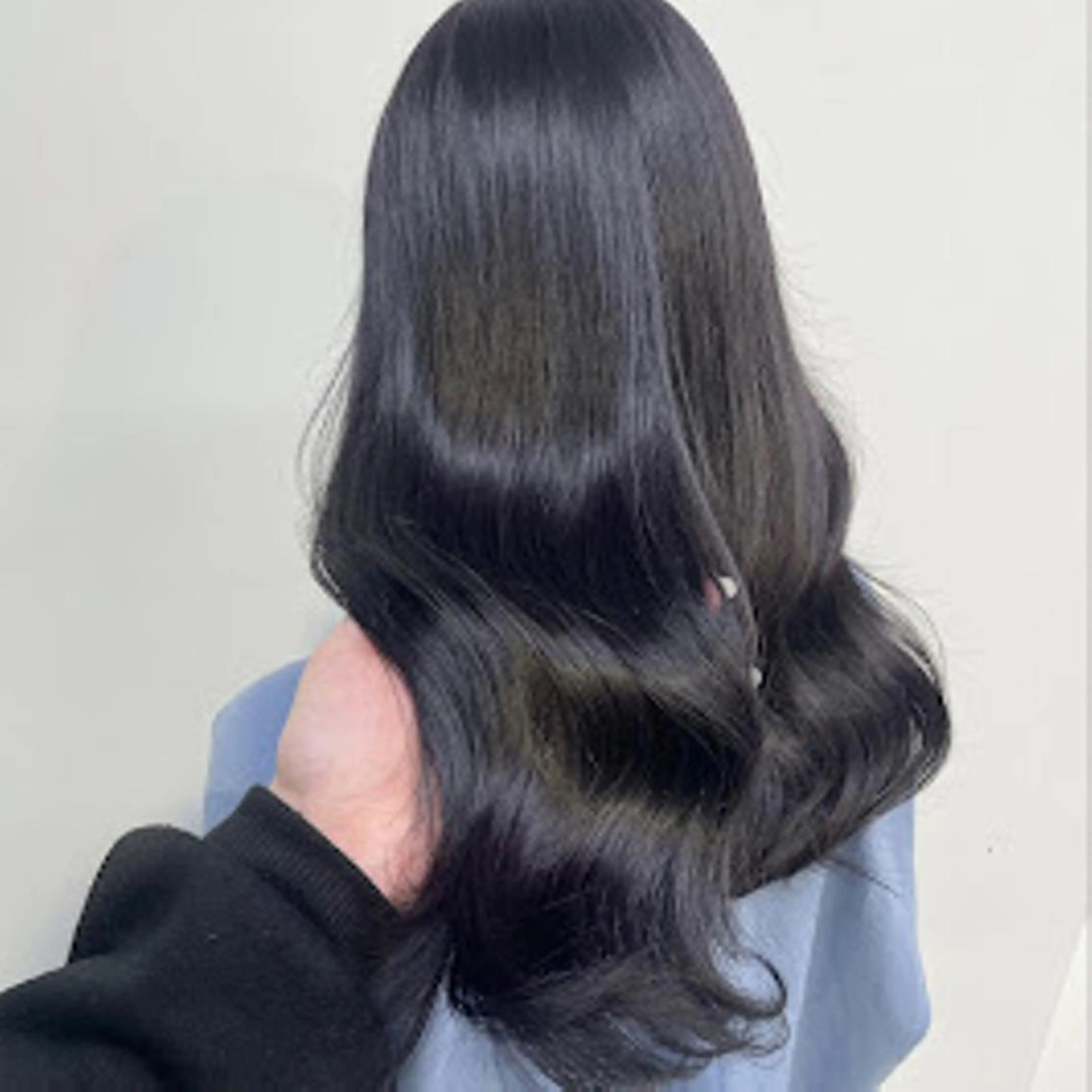 カラー 【公式】DISCO銀 座🪩トレンド🪽のヘアスタイル