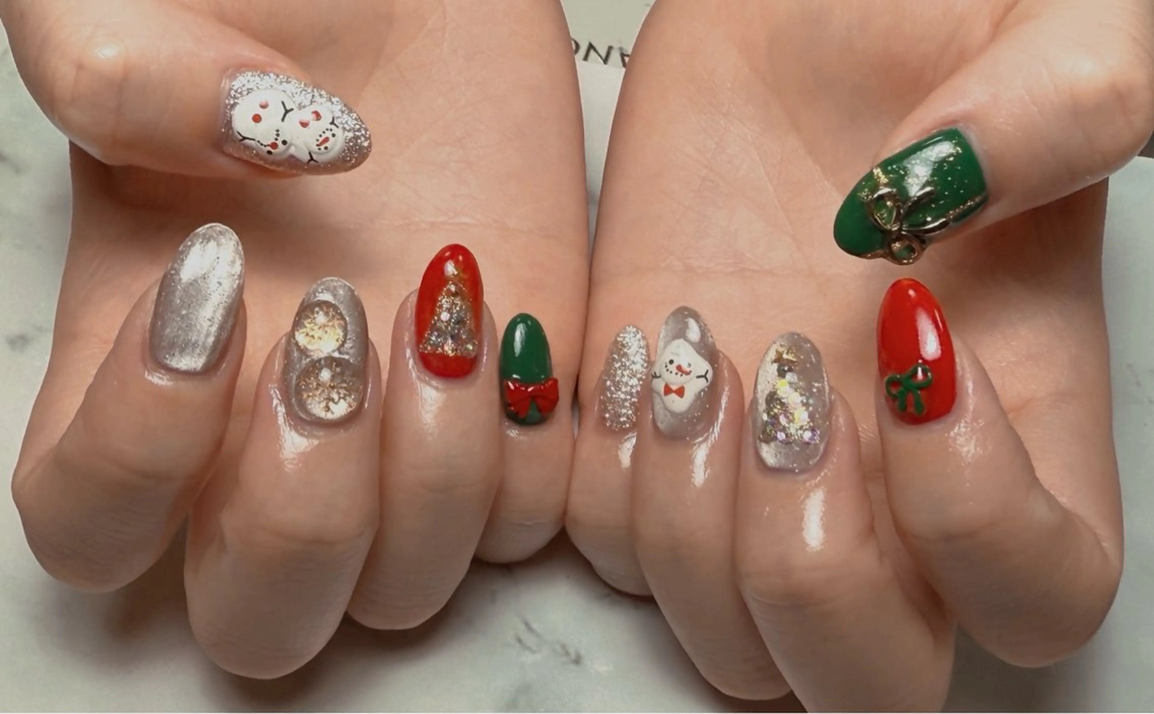 ネイル ジェルネイル ソフトジェル ネイルサロン サヤのネイルデザイン