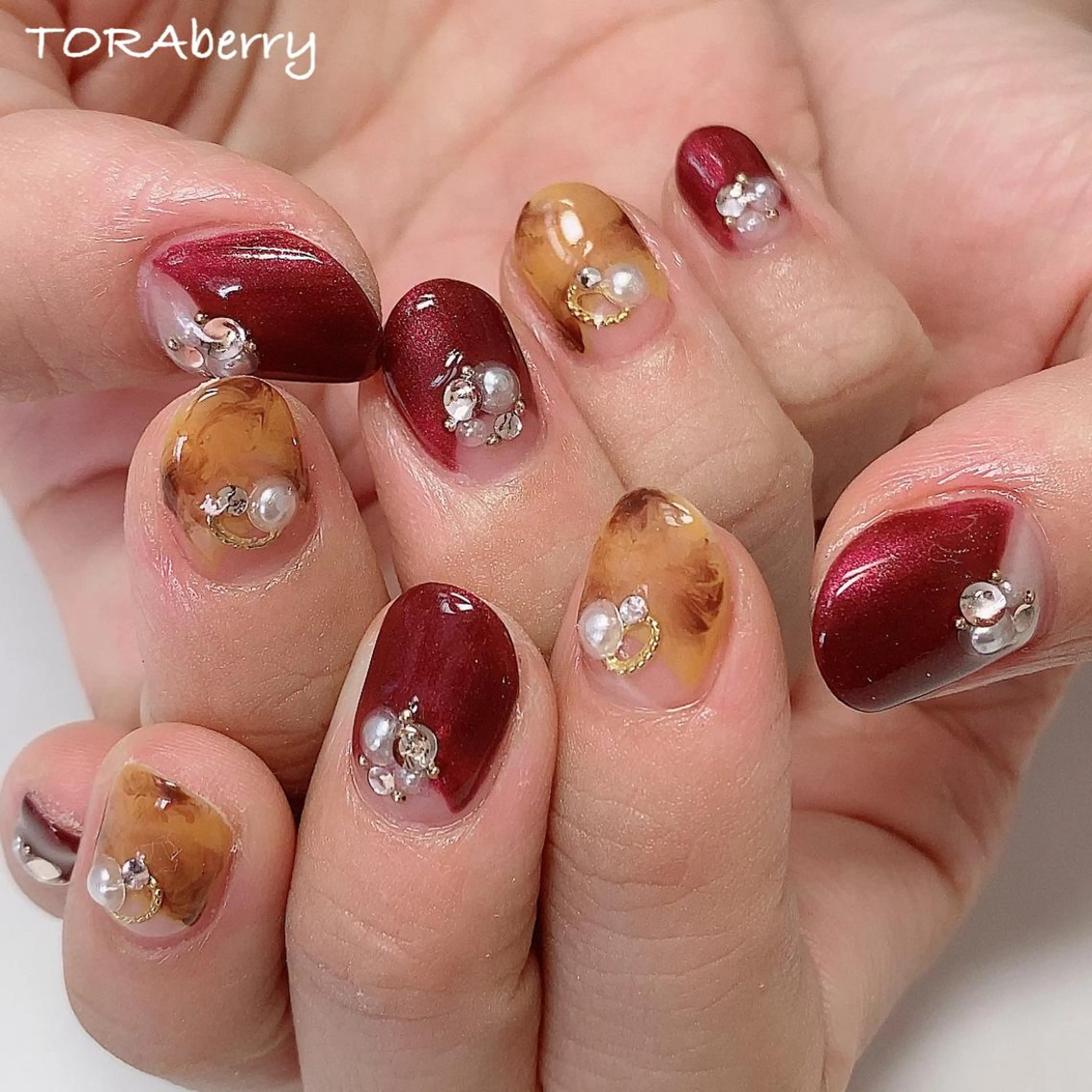 ネイル べっ甲ネイル ハンドネイル ネイリスト なつみのネイルデザイン