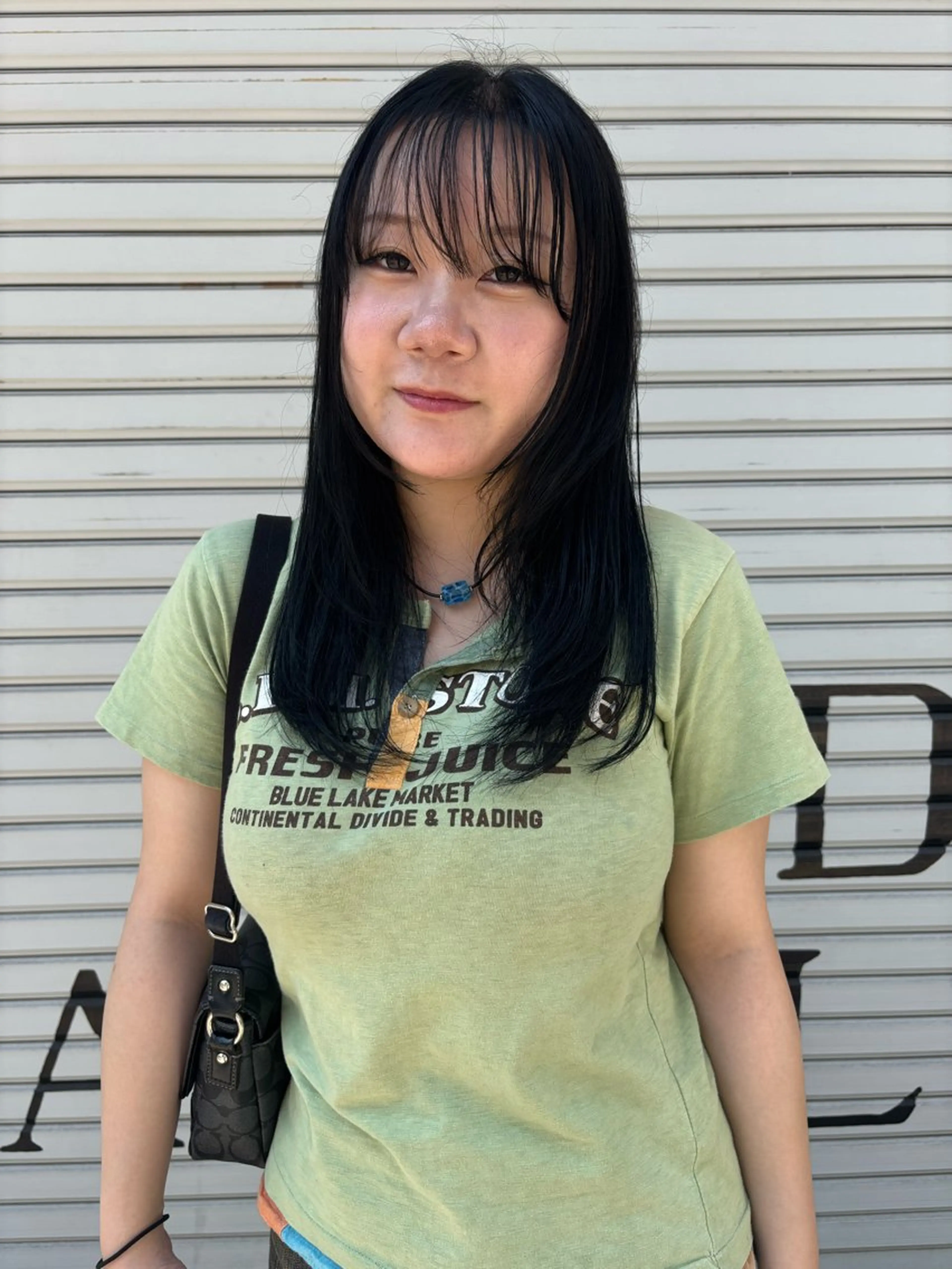 セミロング カラー ヘアカラー 大西 柚羽のヘアスタイル