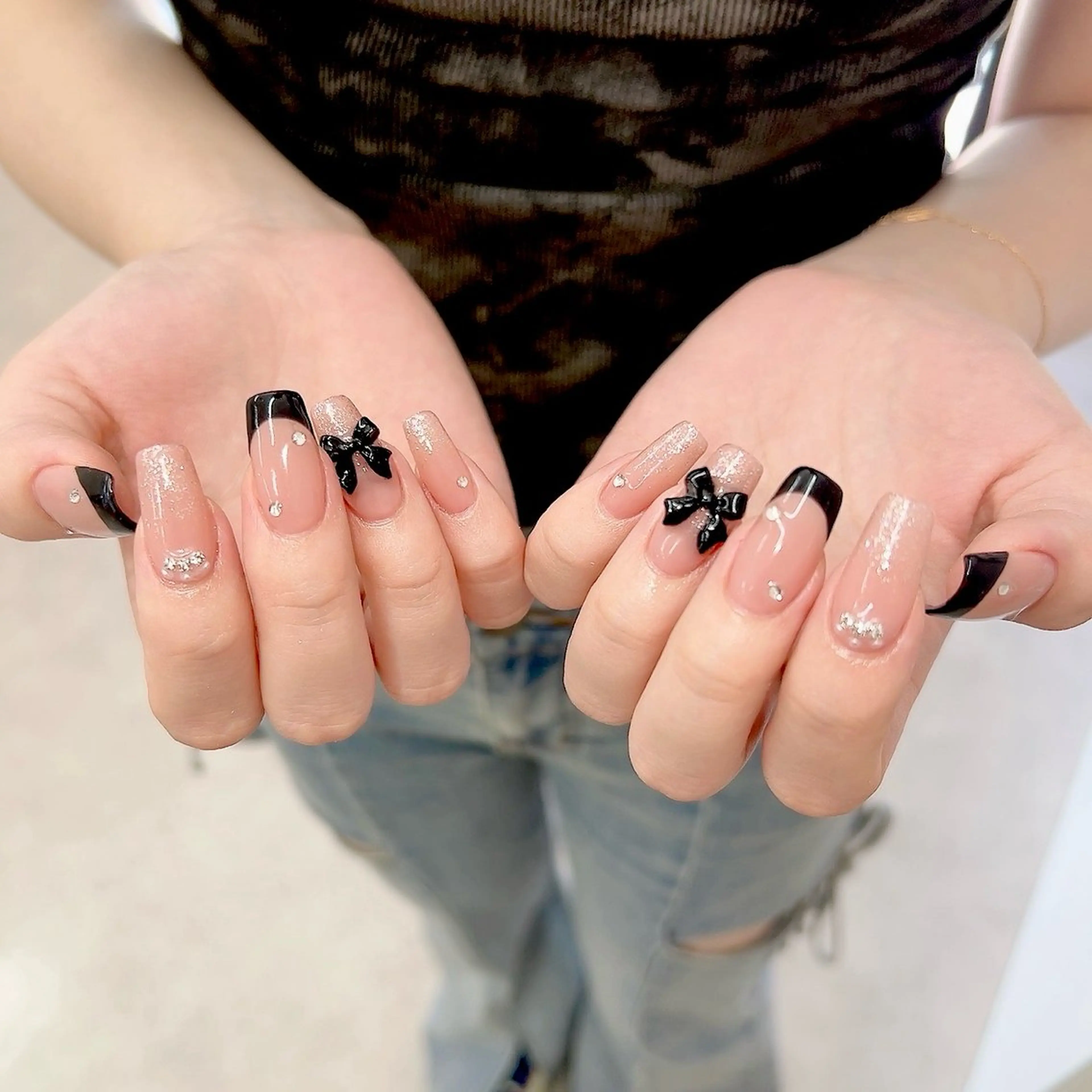 ネイル アートネイル ジェルネイル グラデーション キラキラネイル ラメ(グリッター) ハンドネイル Viola. 優花のネイルデザイン