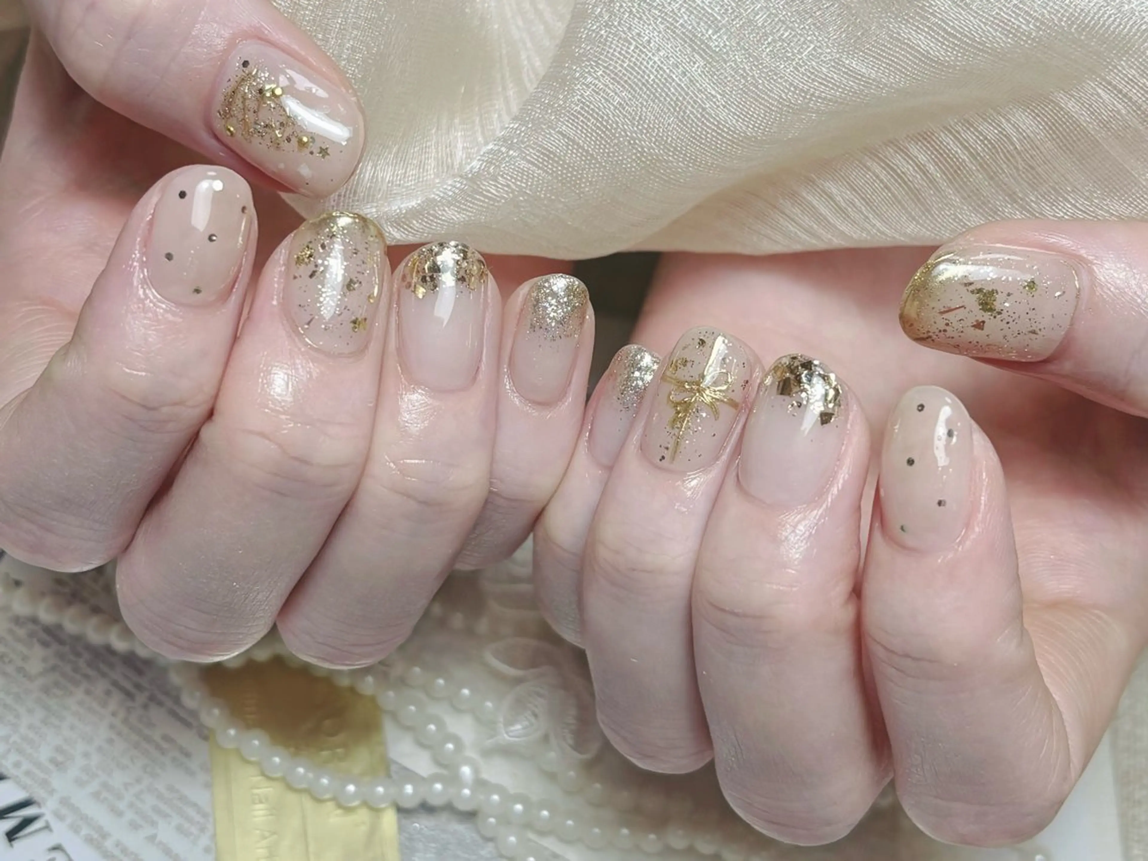 ネイル オーロラネイル チークネイル フレンチネイル ジェルネイル ガラスフレンチ ハンドネイル Nail Jolieのネイルデザイン