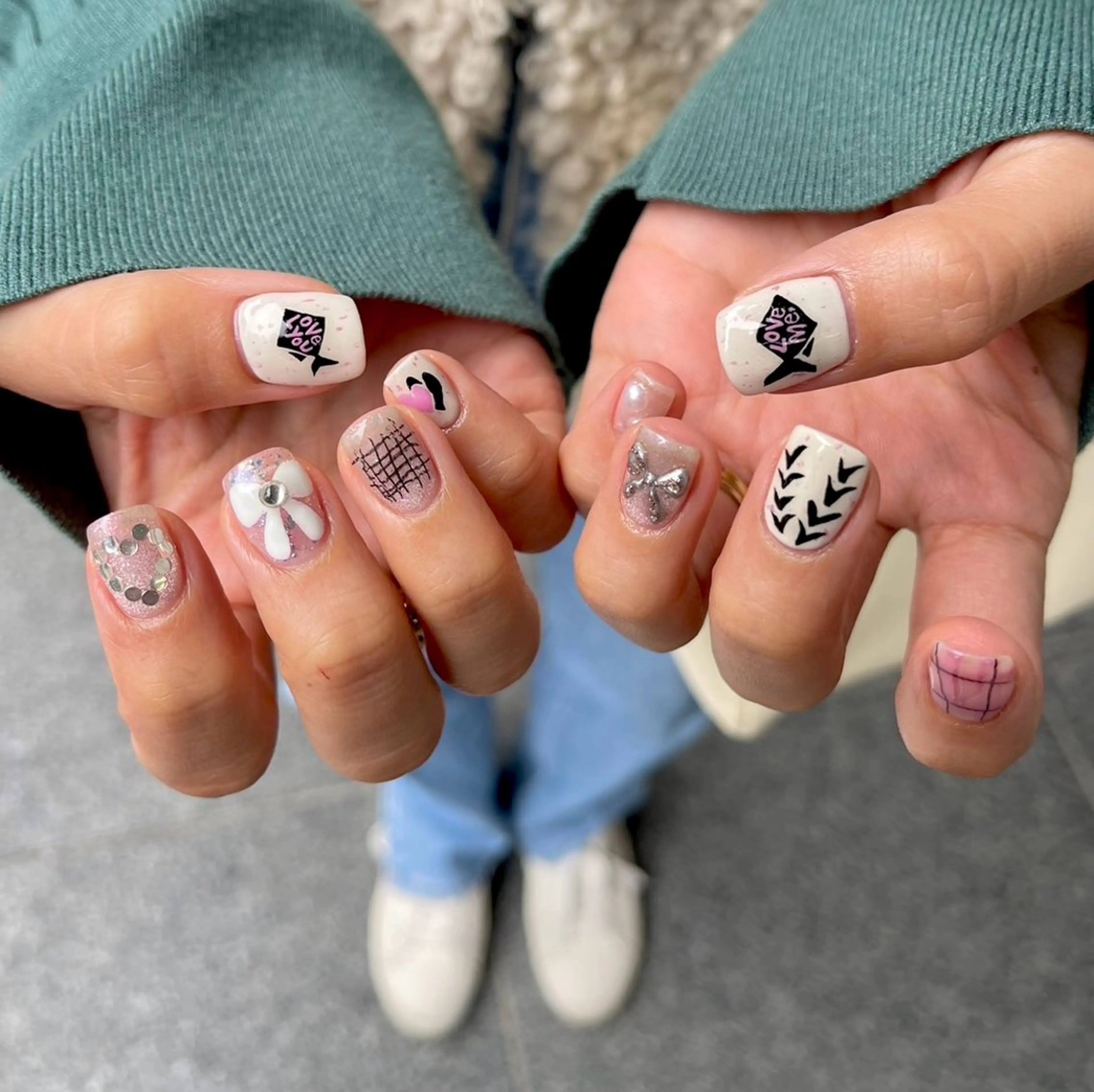 ネイル アートネイル ハンドネイル 🧁🥕 asukaのネイルデザイン