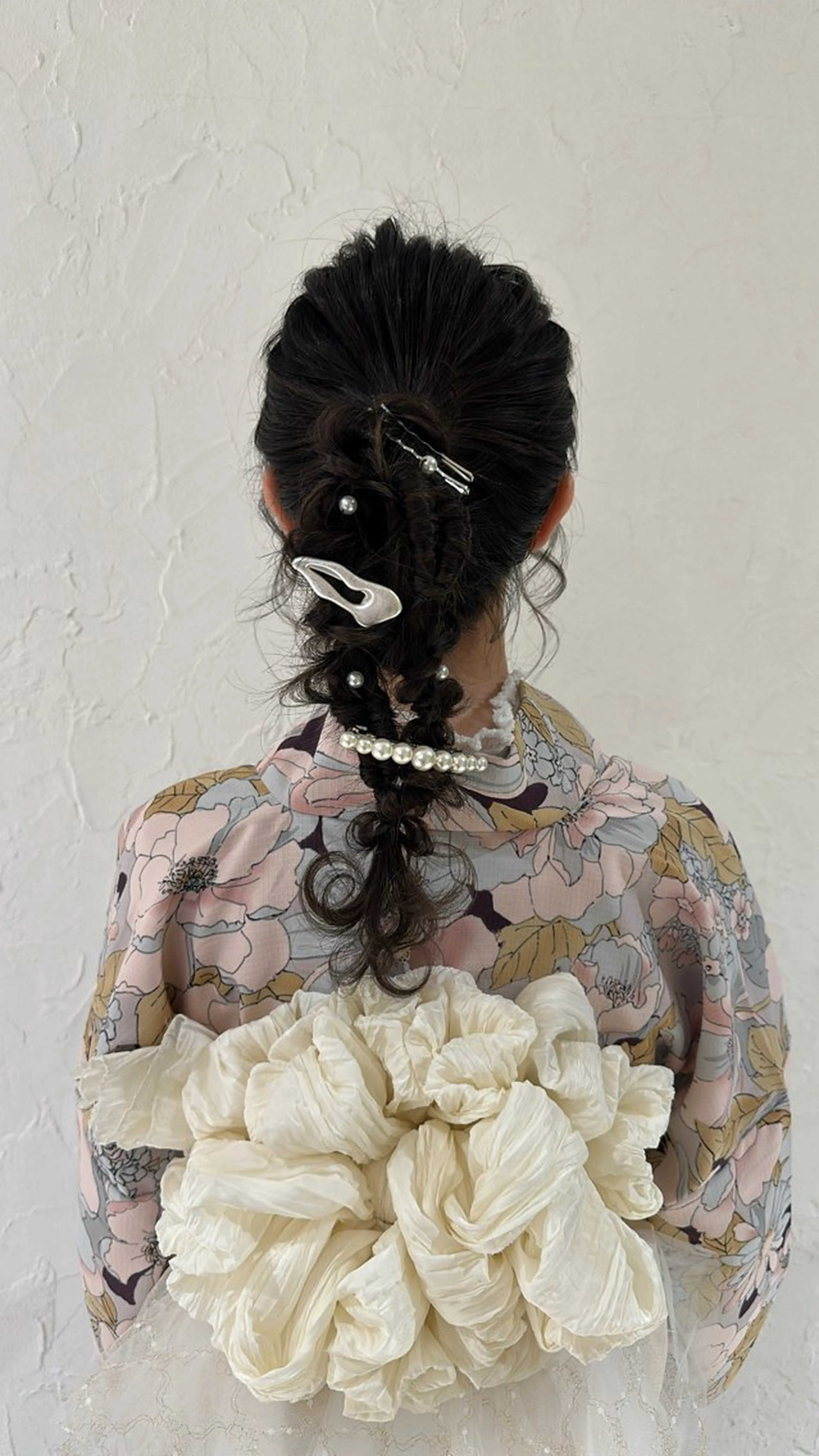 セミロング ヘアアレンジ 吉野 華乃のヘアスタイル