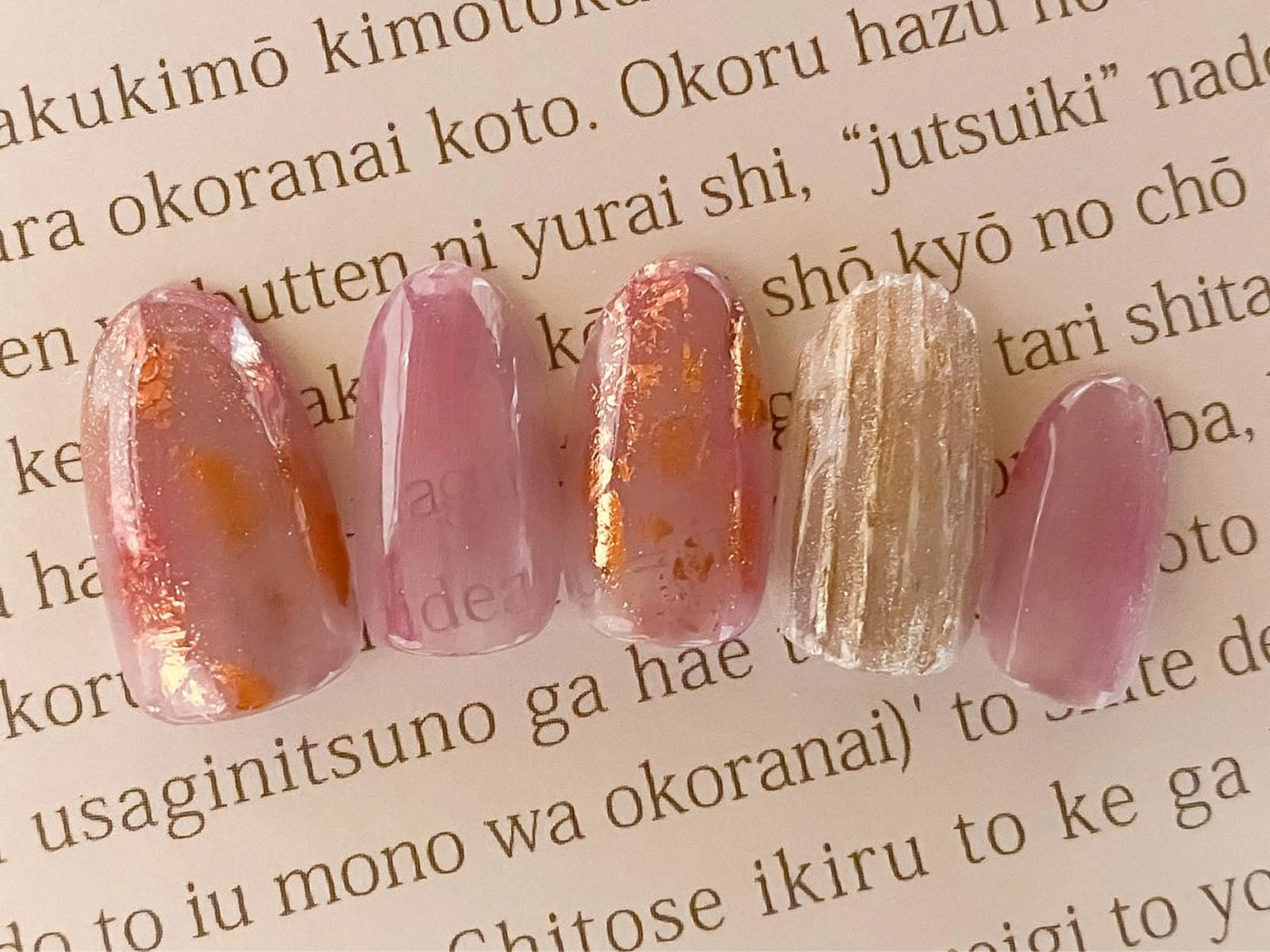 ネイル f'bloom  L’ecrinのネイルデザイン