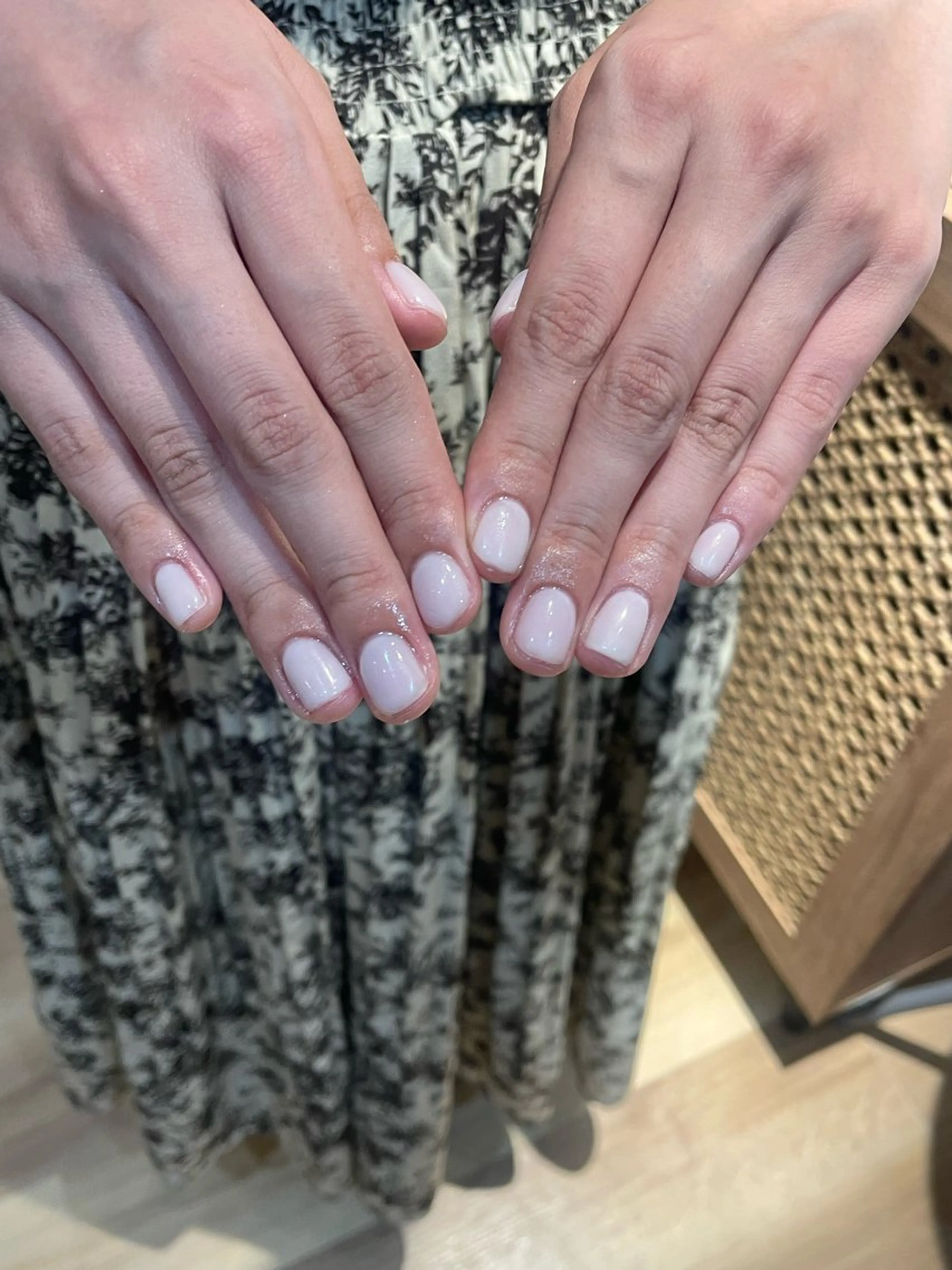 ネイル ホワイト yuna [モデル募集中]のネイルデザイン