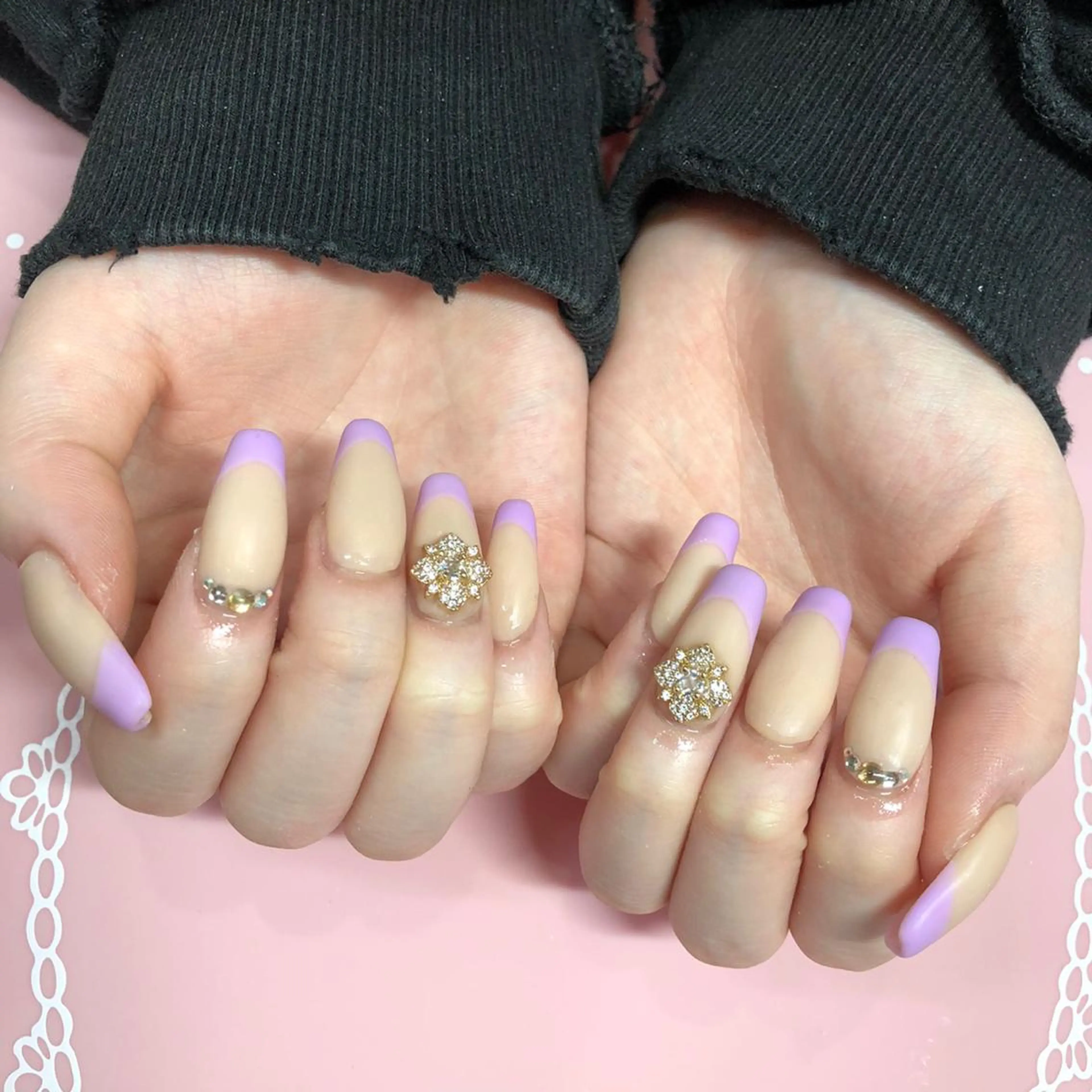 ミディアム ネイル フレンチネイル マットネイル ストーンネイル ハンドネイル 《LB》ラブリエ Nail&eyeのマツエク・マツパデザイン