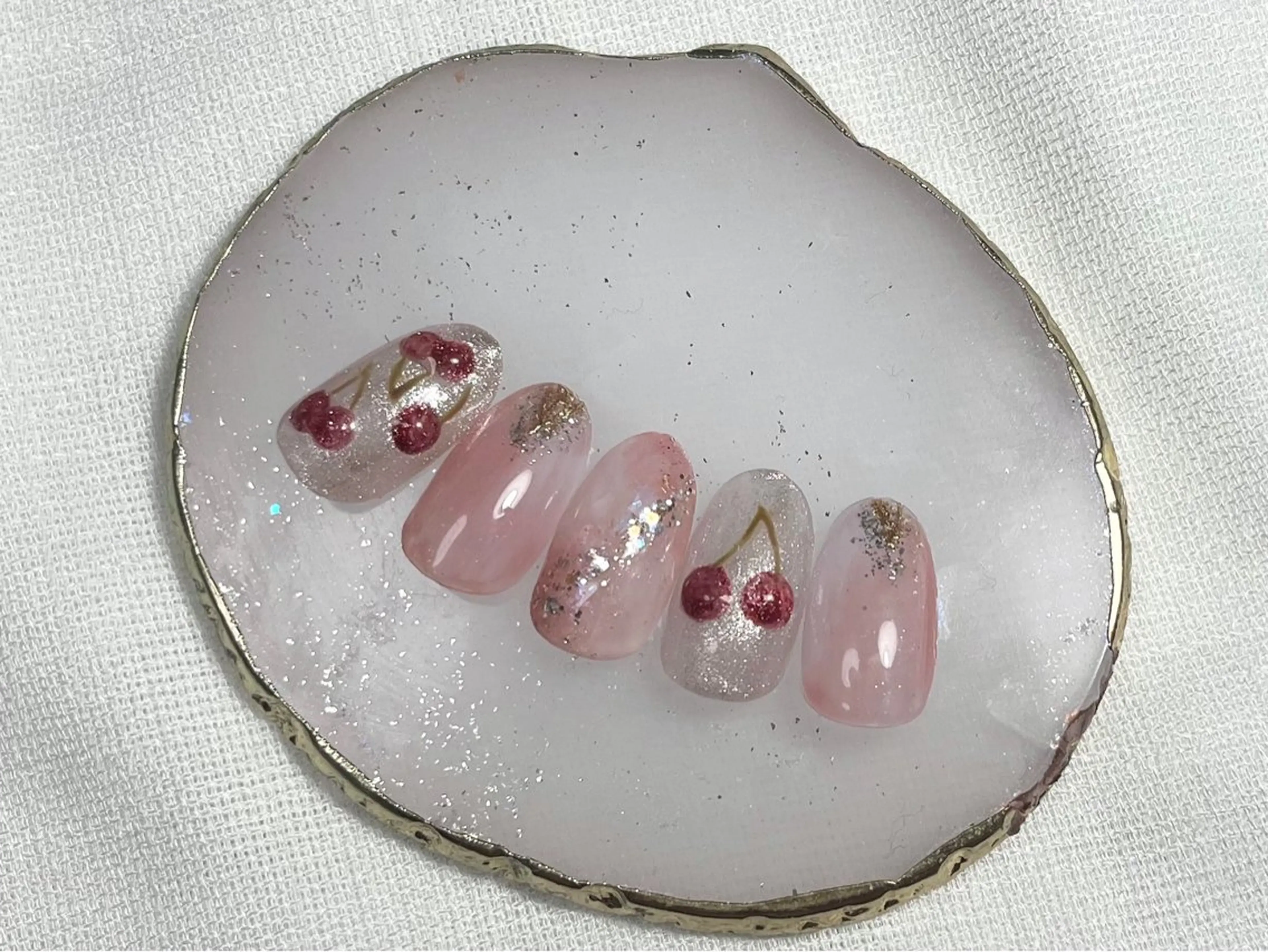 ネイル Laki nailのネイルデザイン