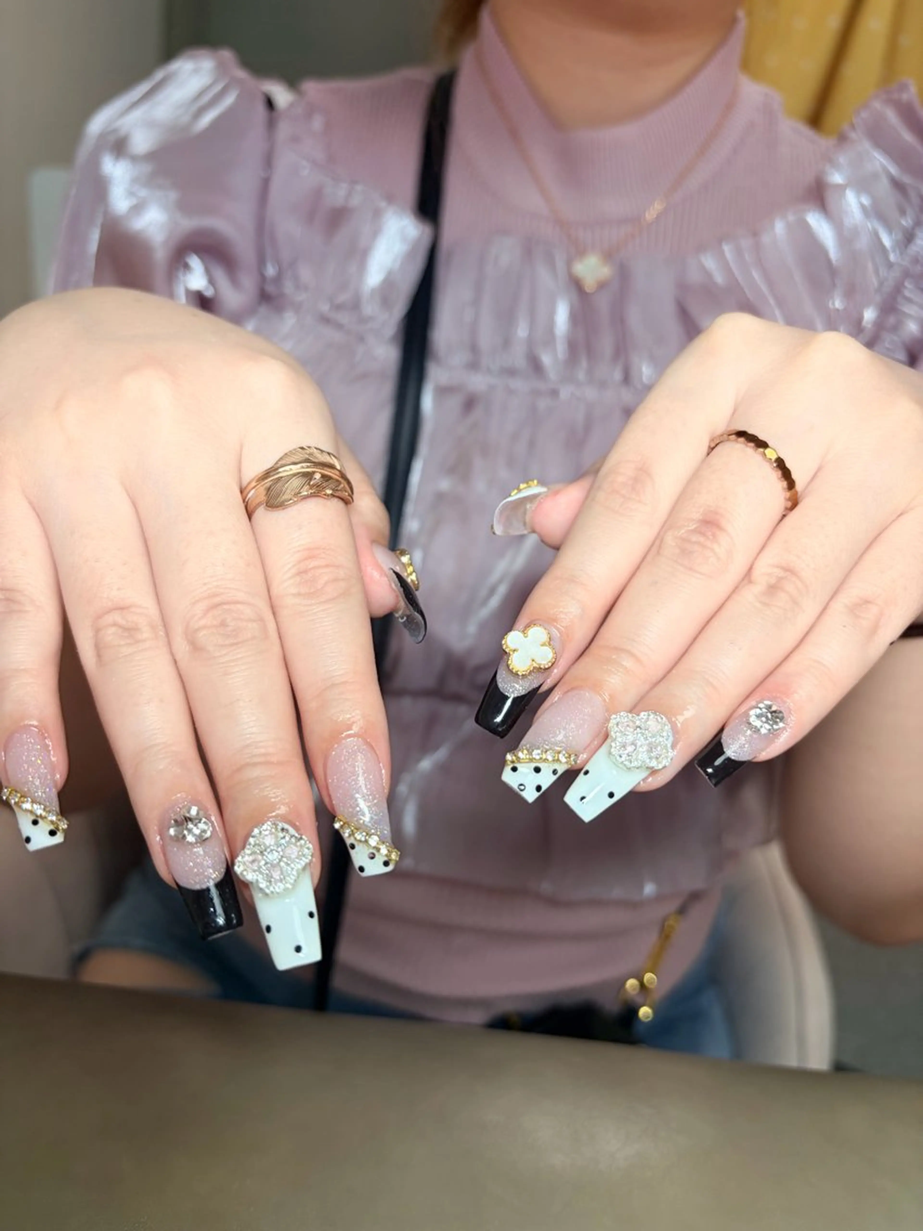 ネイル I pinknail 韓国風·持ち込み専門のネイルデザイン