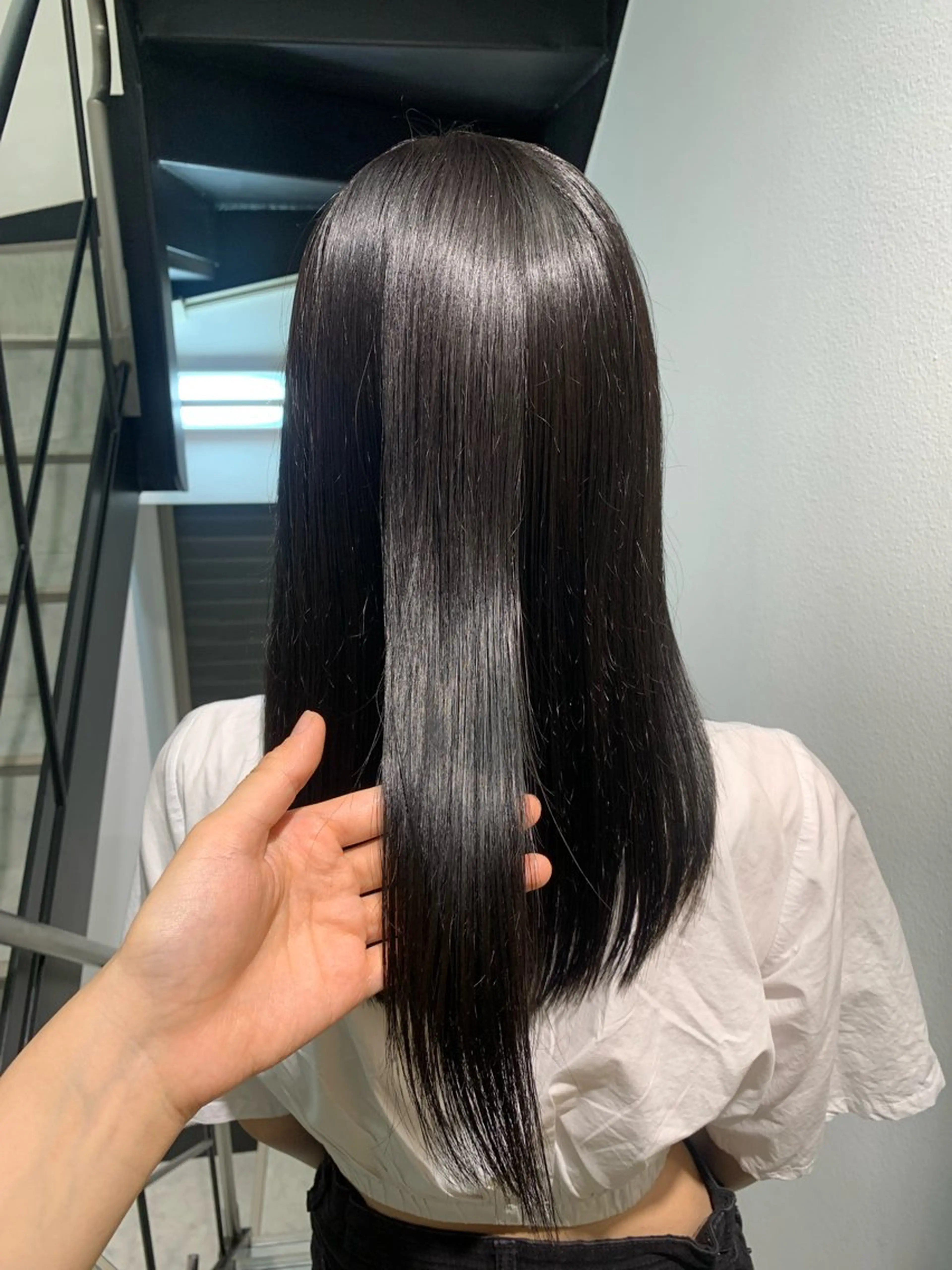 セミロング yiye shioriのヘアスタイル