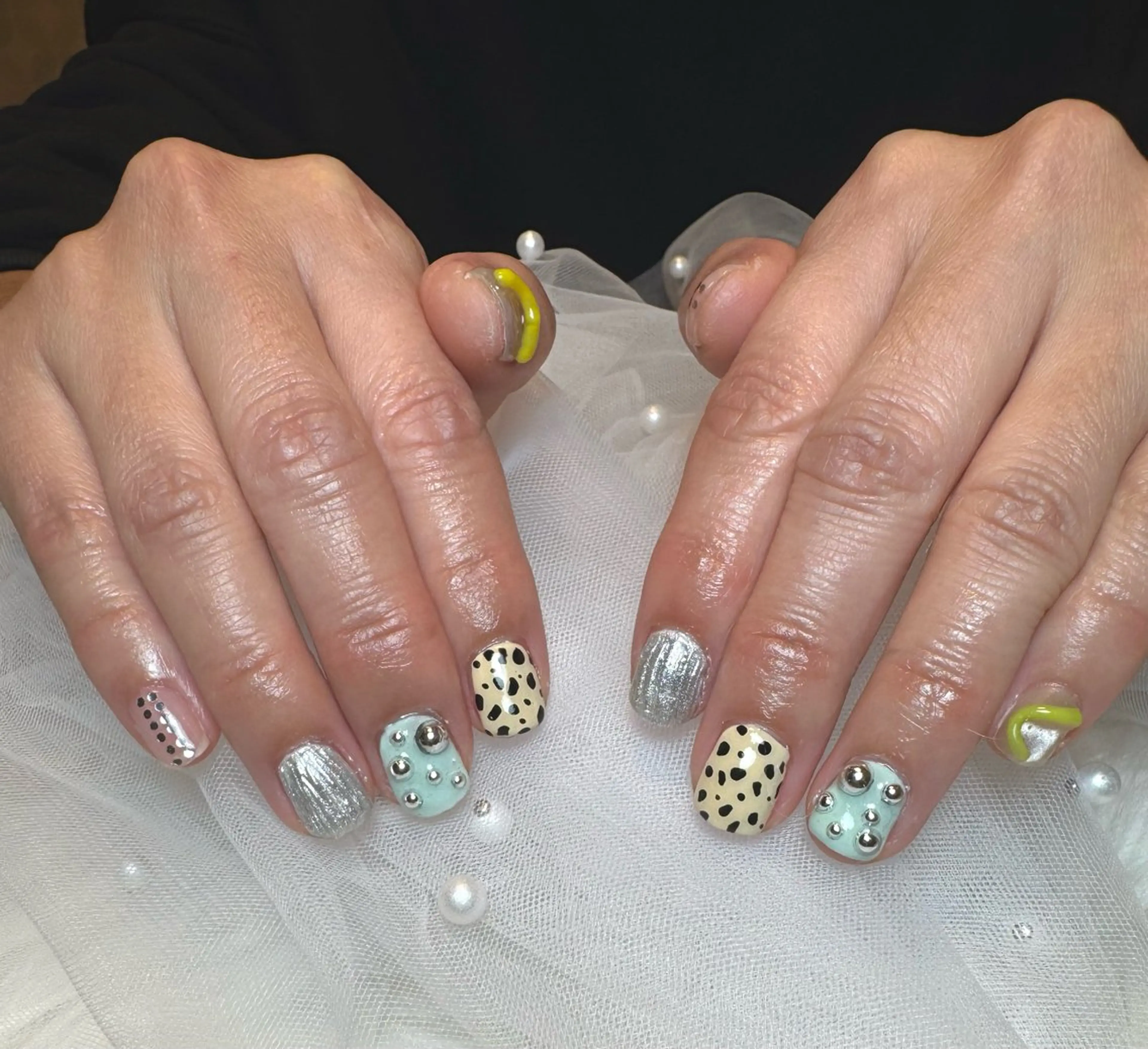 ネイル アニマル柄 アートネイル ブルー ミラーネイル ニュアンスネイル ハンドネイル Nail Salon K&Rのネイルデザイン