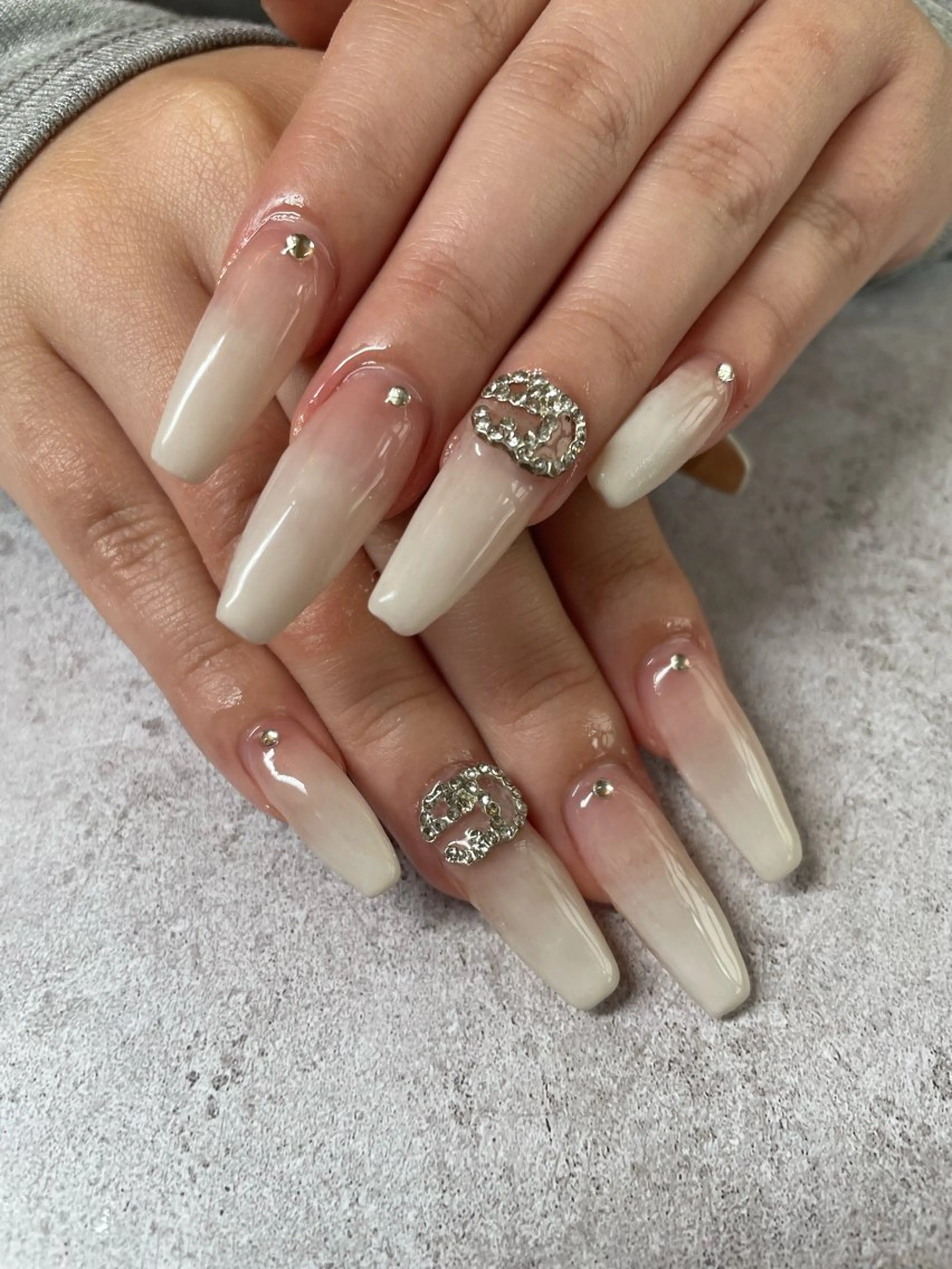 ネイル アートネイル ハンドネイル ulu🌼 nanaのネイルデザイン