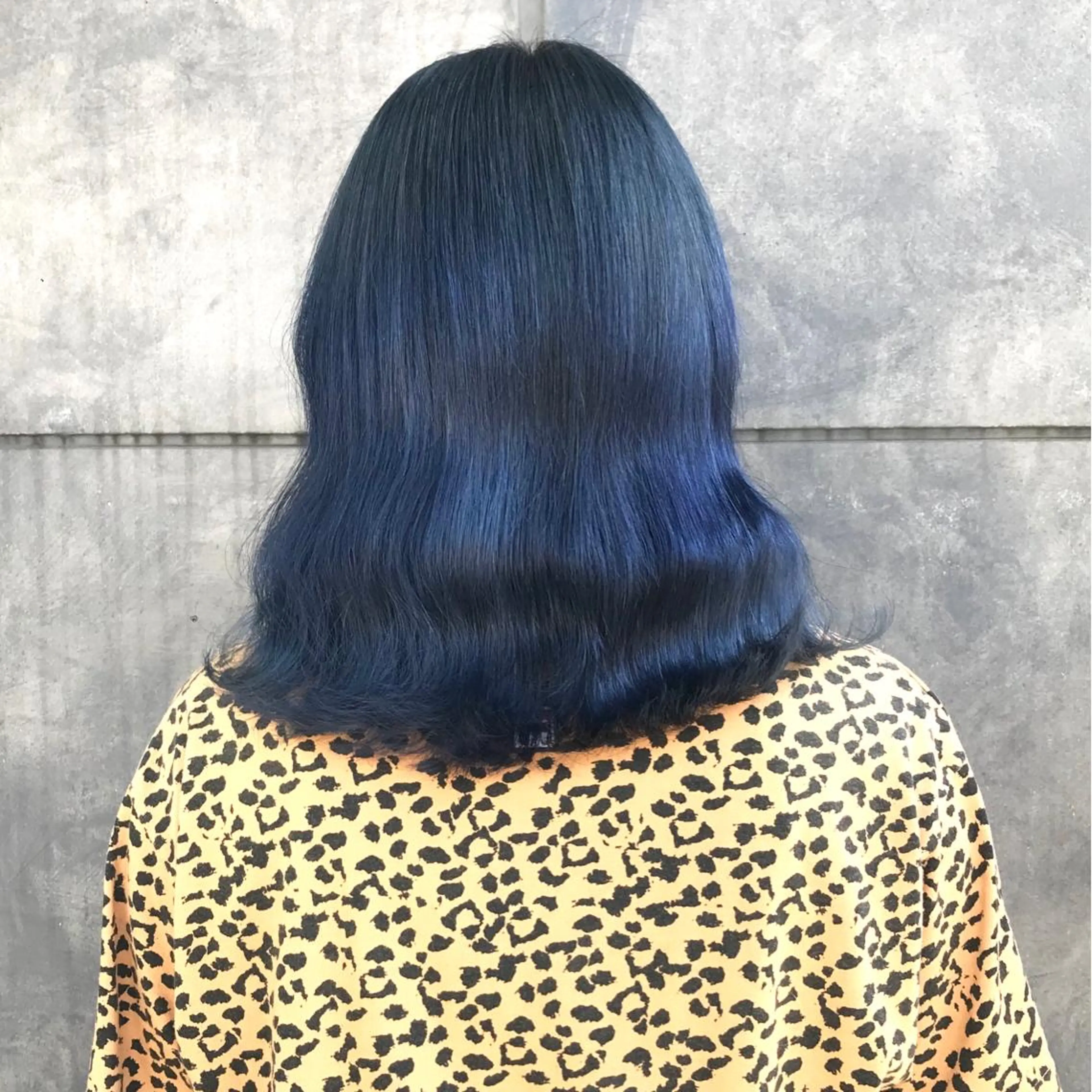 ミディアム カラー ブリーチ ブルーカラー タンバルモリ ヨシンモリ ムルギョル巻き K-POP好き美容師 🇰🇷Kai.Yのヘアスタイル