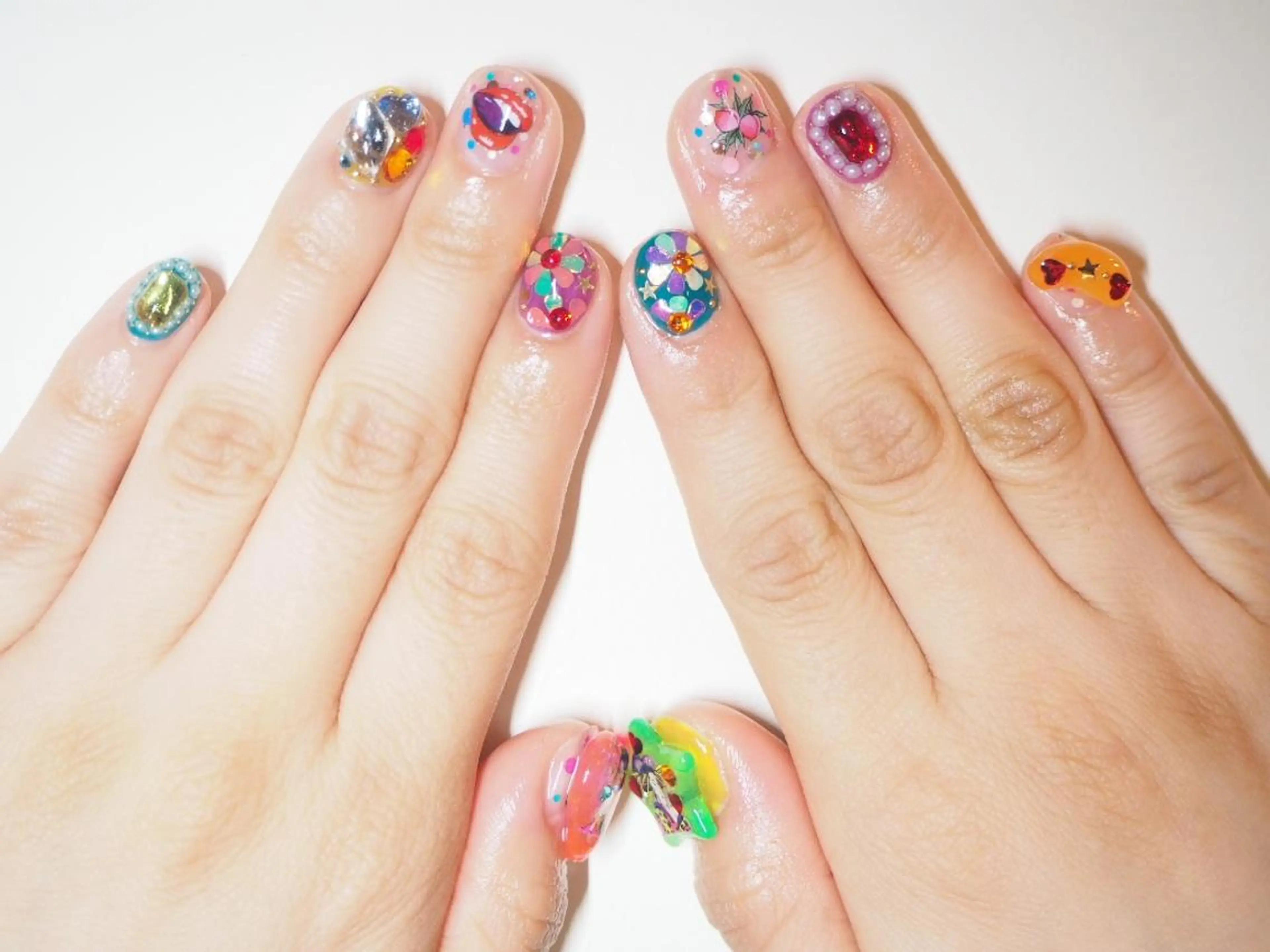 ネイル ConneQt所属・ETHOSENSE. kimikaのネイルデザイン