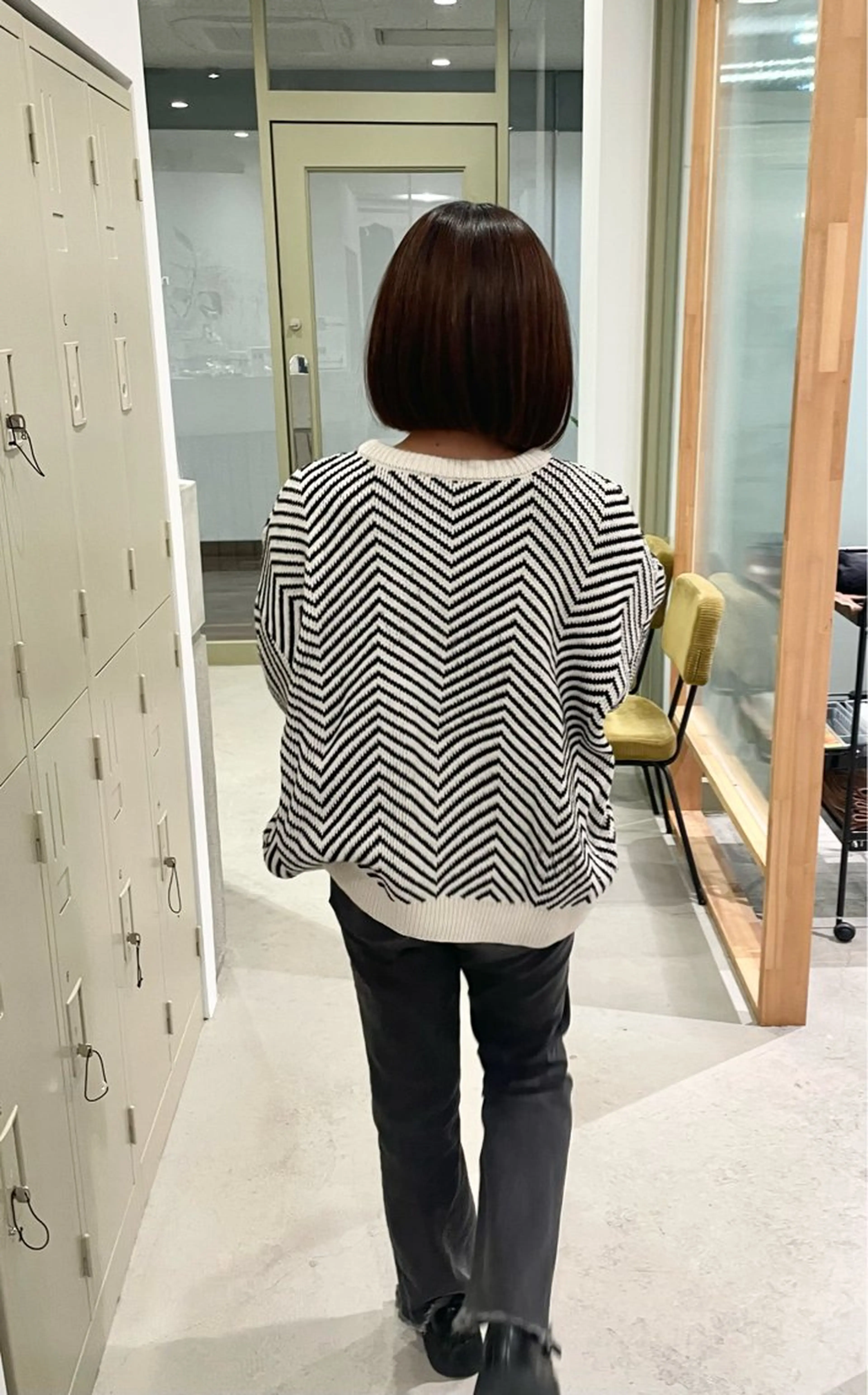 ミディアム ボブ カットパーマモデル 山中 遥のヘアスタイル