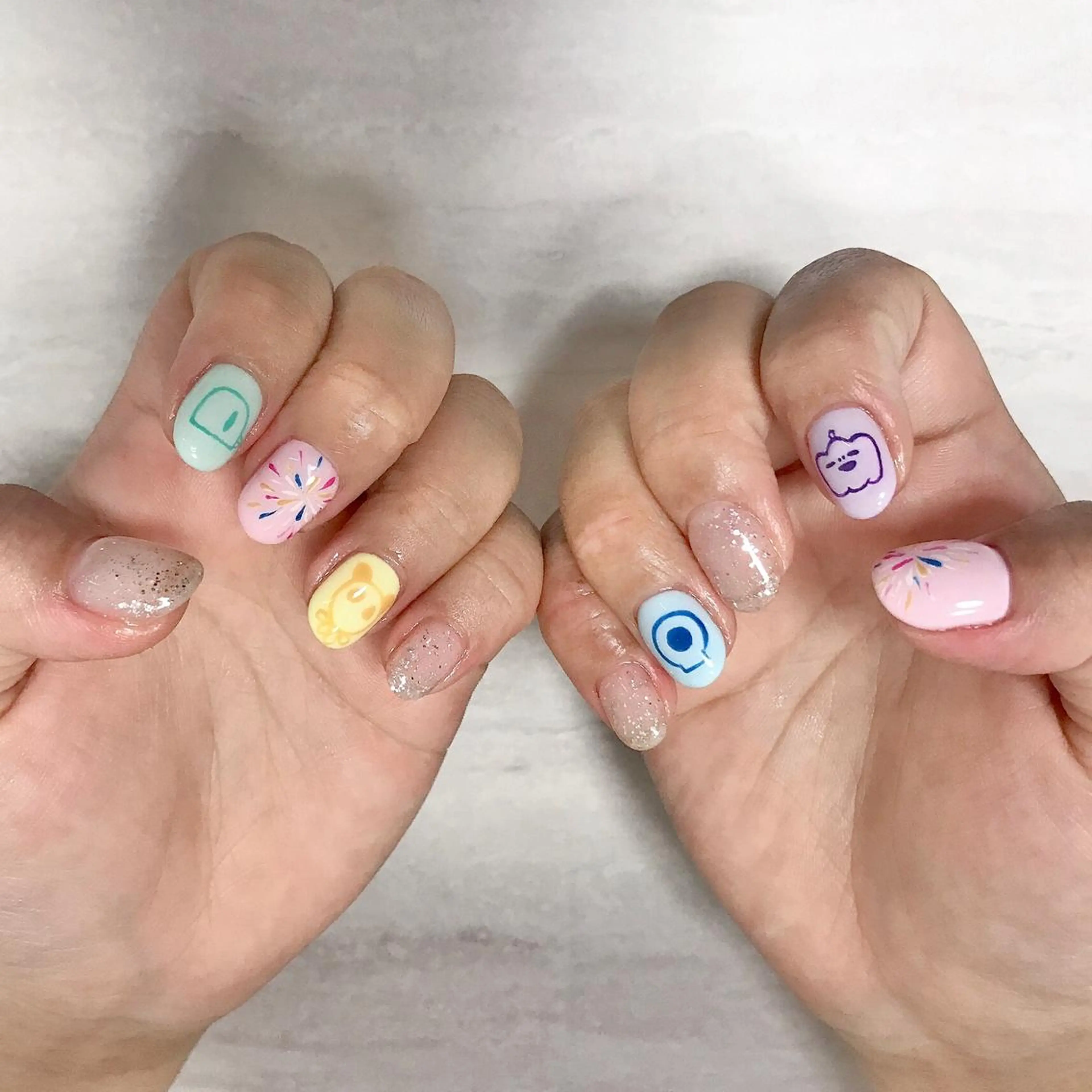 ネイル アートネイル ワンカラーネイル パステルネイル ステラ marikominoのネイルデザイン