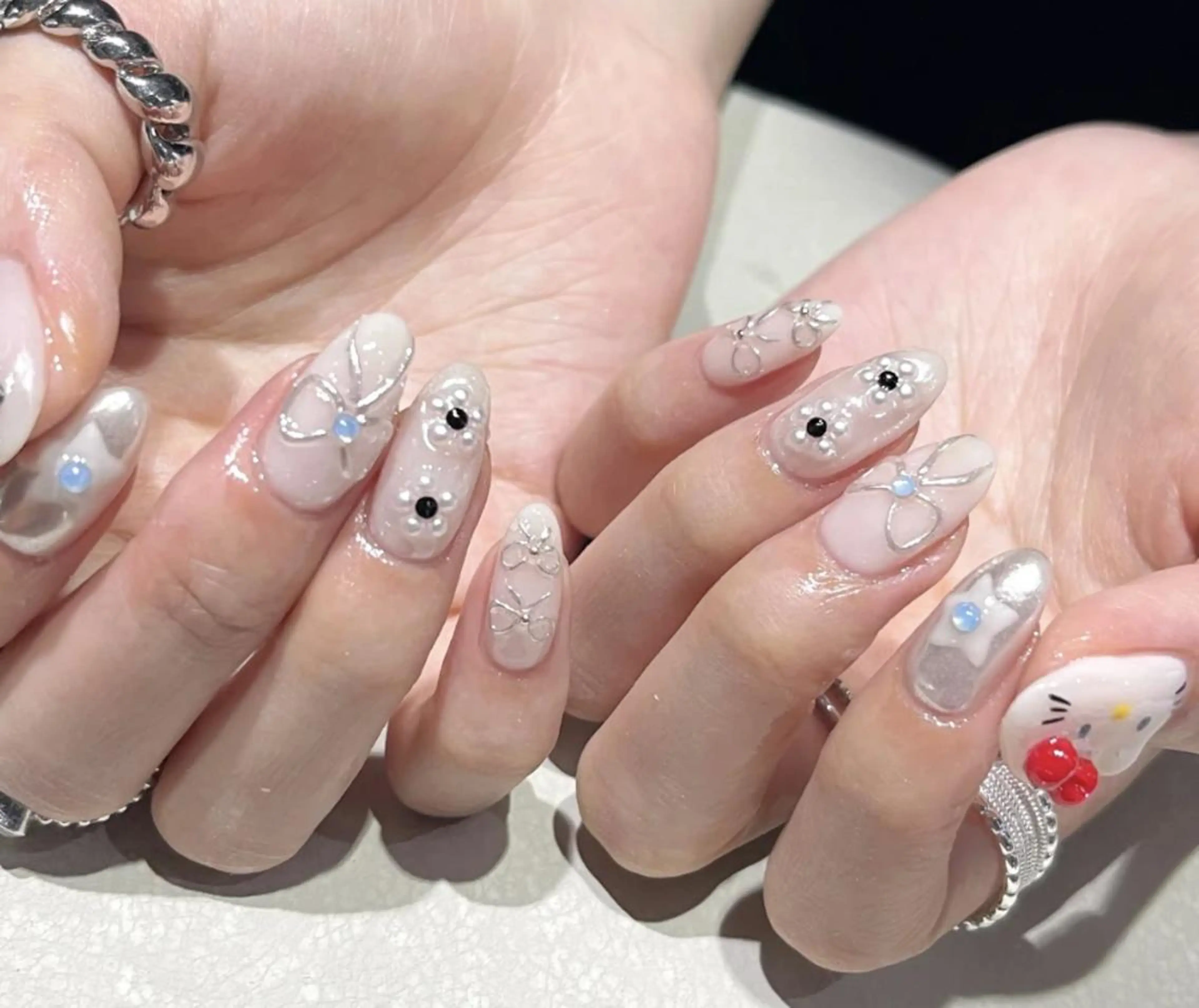 ネイル ハンドネイル エリ🫧 nail池袋東口のネイルデザイン