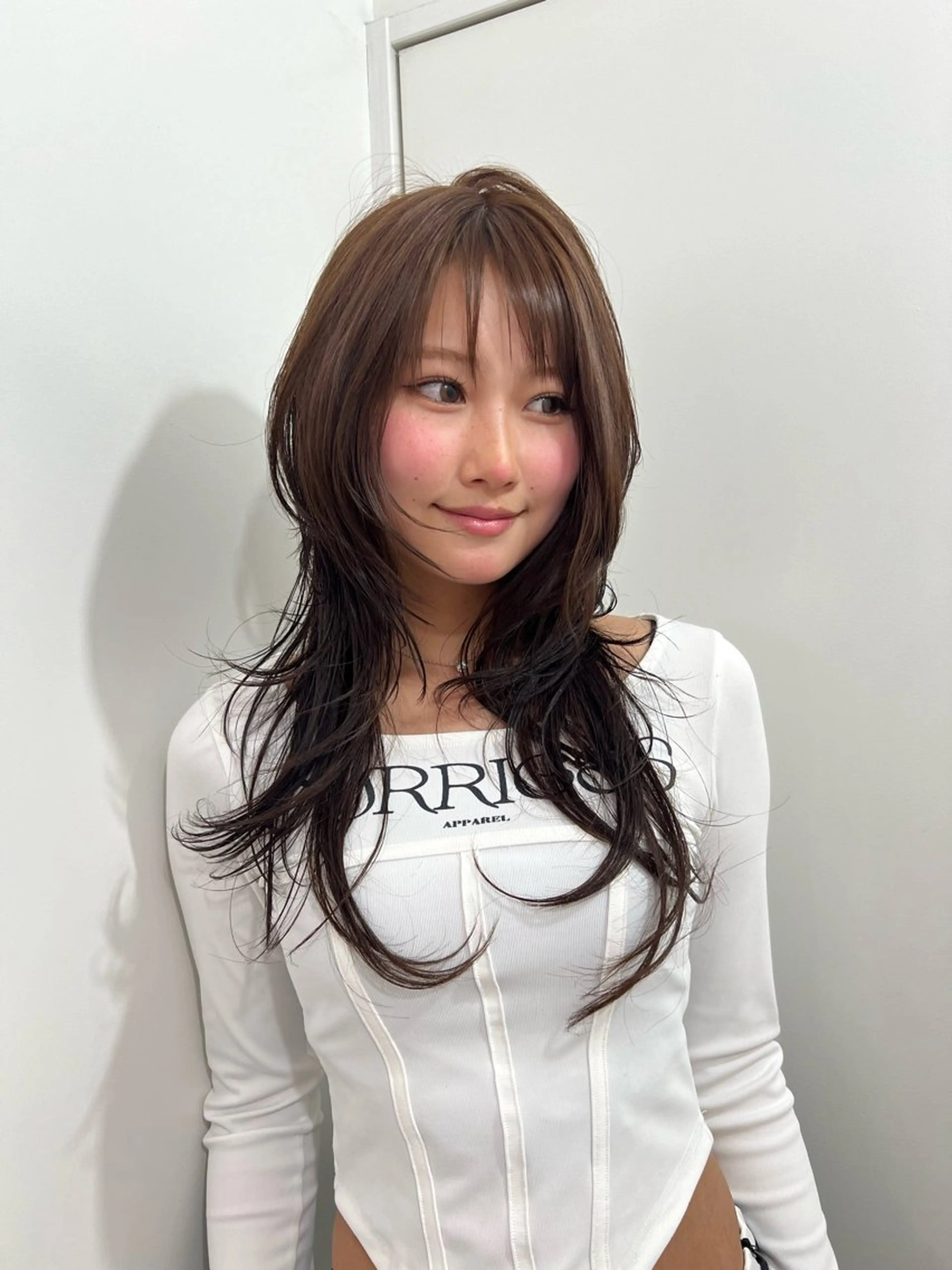 ロング カット 💥ウルフカット デザインあんな💥のヘアスタイル