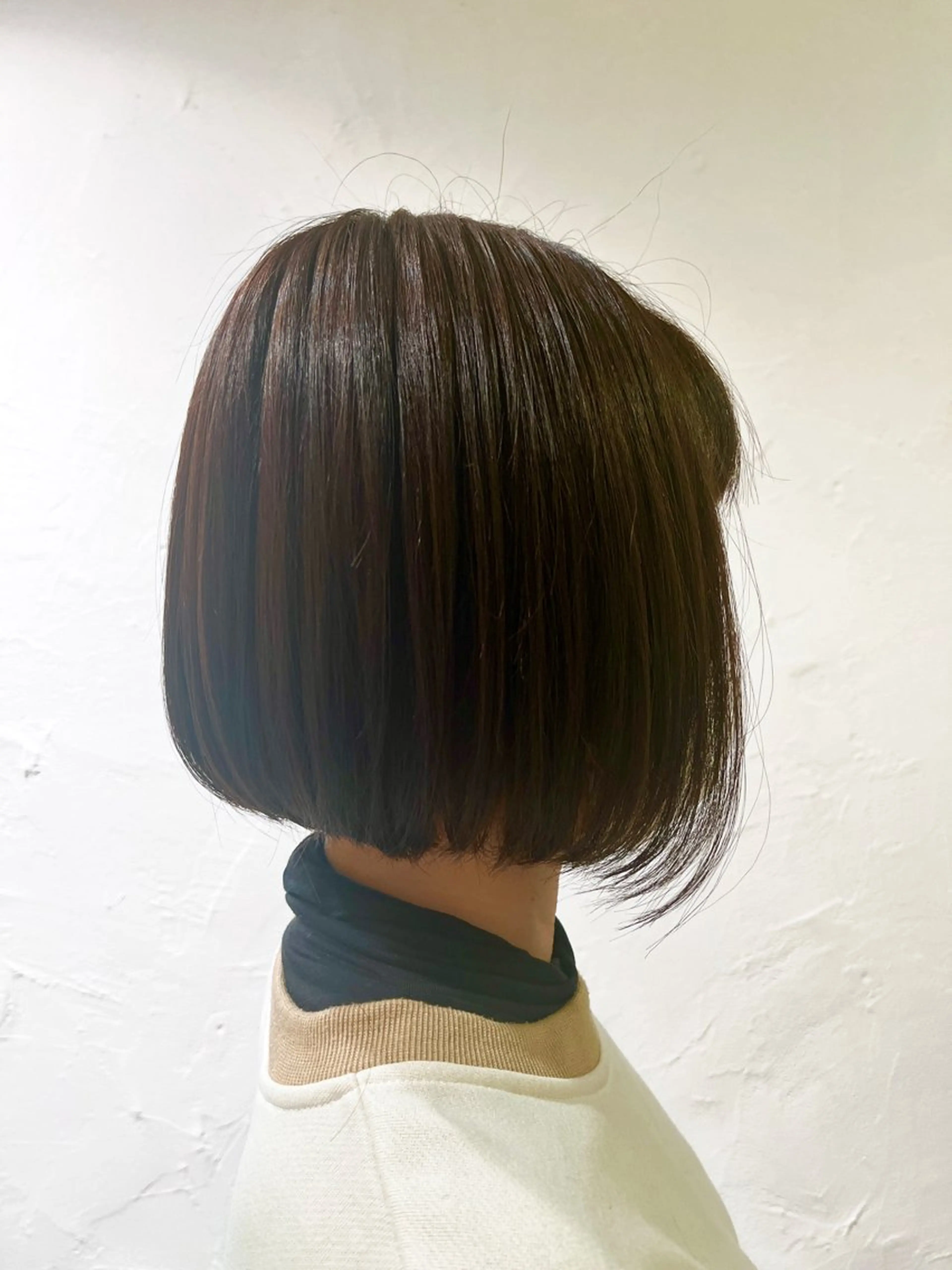 ショート カラー 前下がりボブ ボブ 卒業式のヘアスタイル カット ヘアカラー トリートメント 美容室stadium 横田ジュンコのヘアスタイル