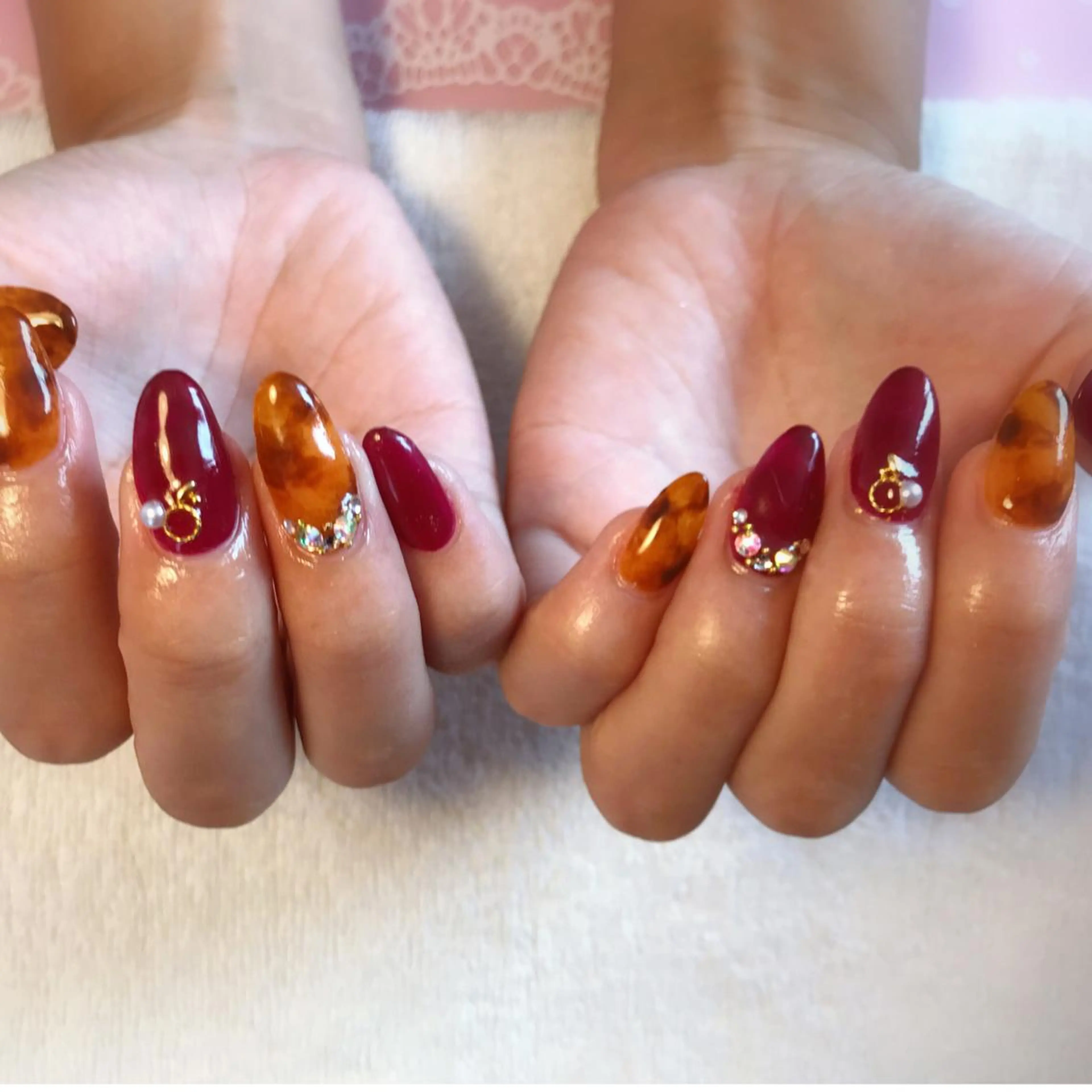 ネイル べっ甲ネイル ボルドー 長さ出し Era nailのネイルデザイン