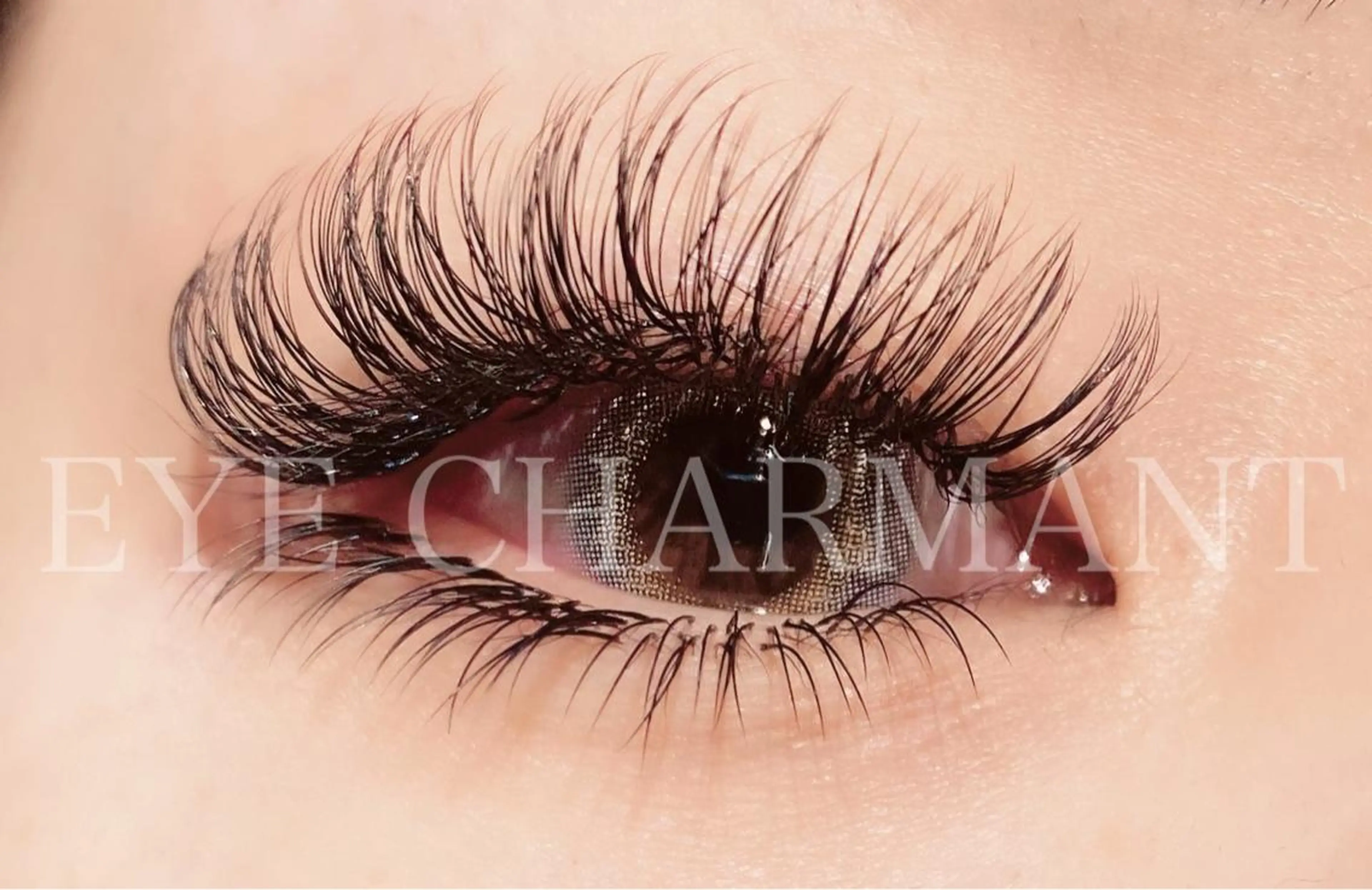 マツエク・マツパ マツエク アイデザイナー Key（ケイ）の眉毛・アイブロウイメージ