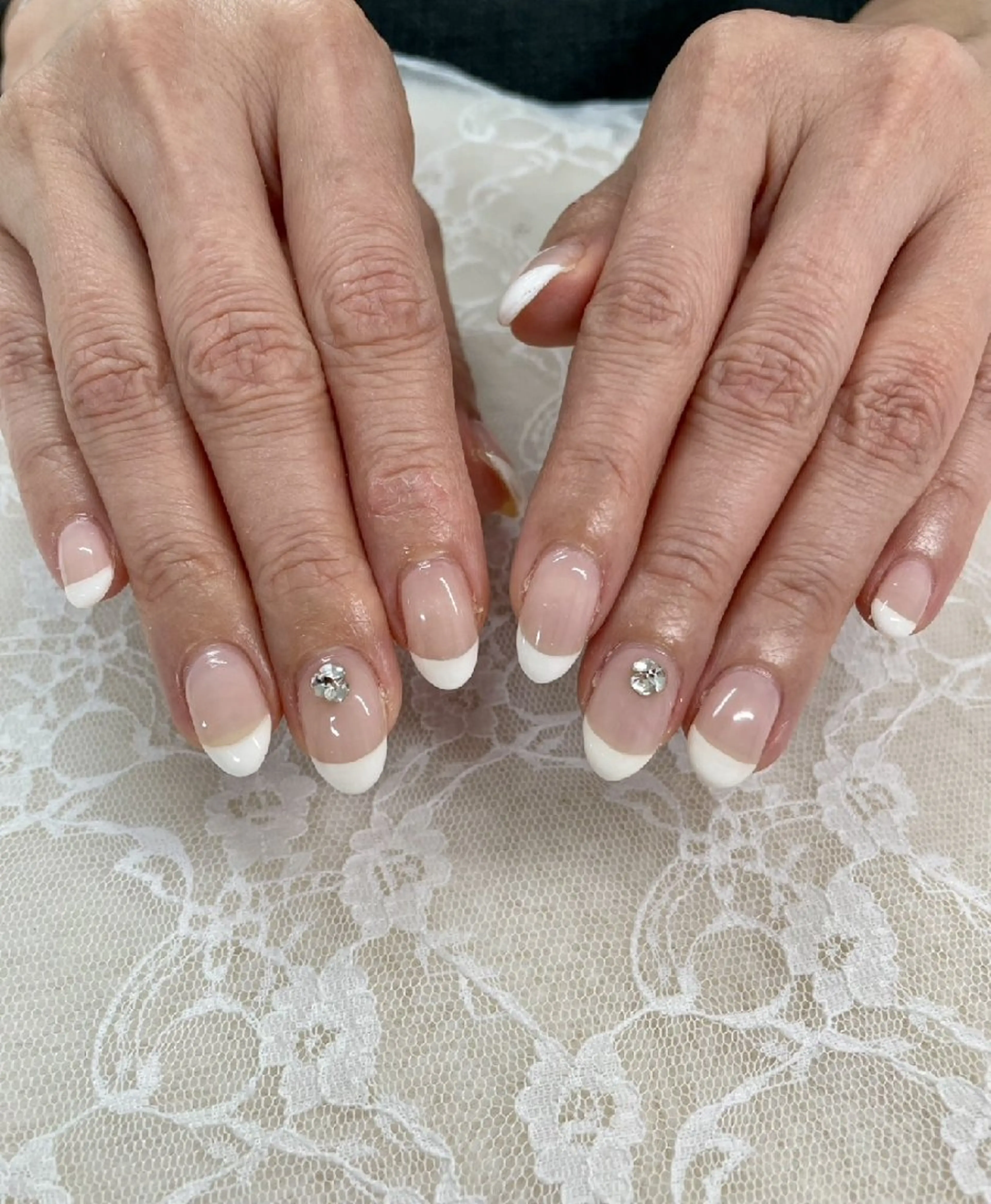 ネイル フレンチネイル オフィスネイル シンプルネイル ハンドネイル ハンドケア 心斎橋Salon Epokkuのネイルデザイン