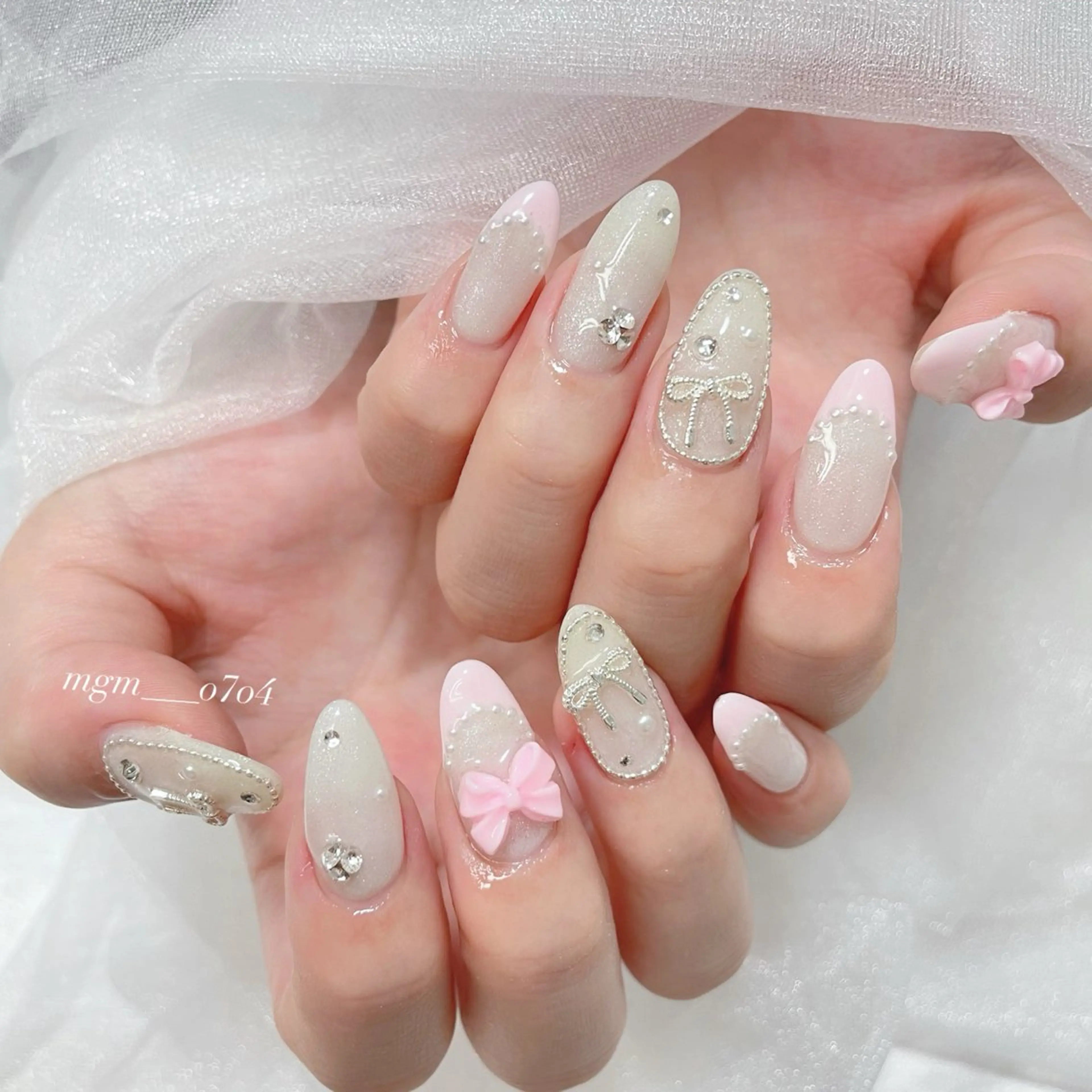 ネイル ハンドネイル ハンドケア MoON...❤︎ MeGuのネイルデザイン