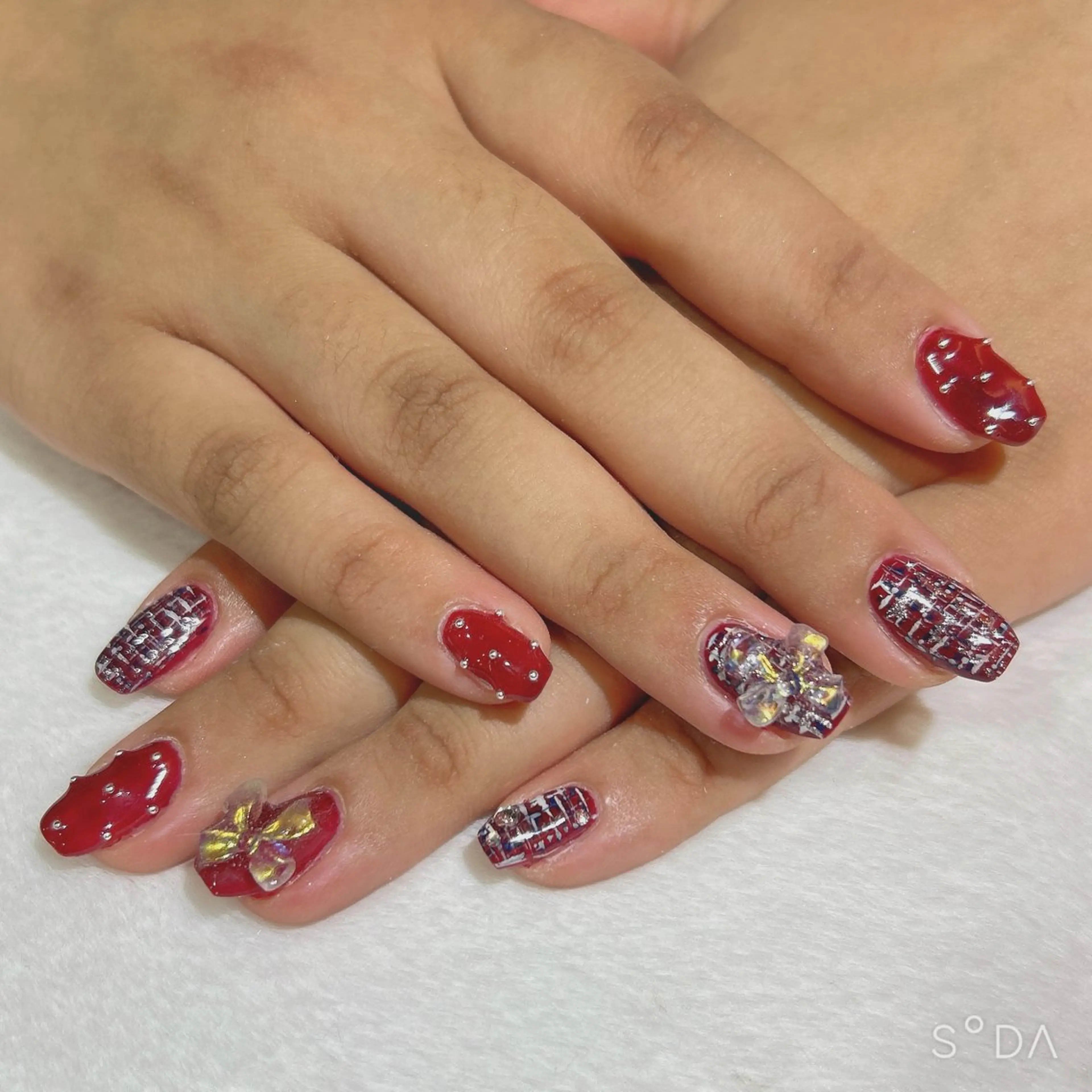 ネイル 永井 若菜のヘアスタイル