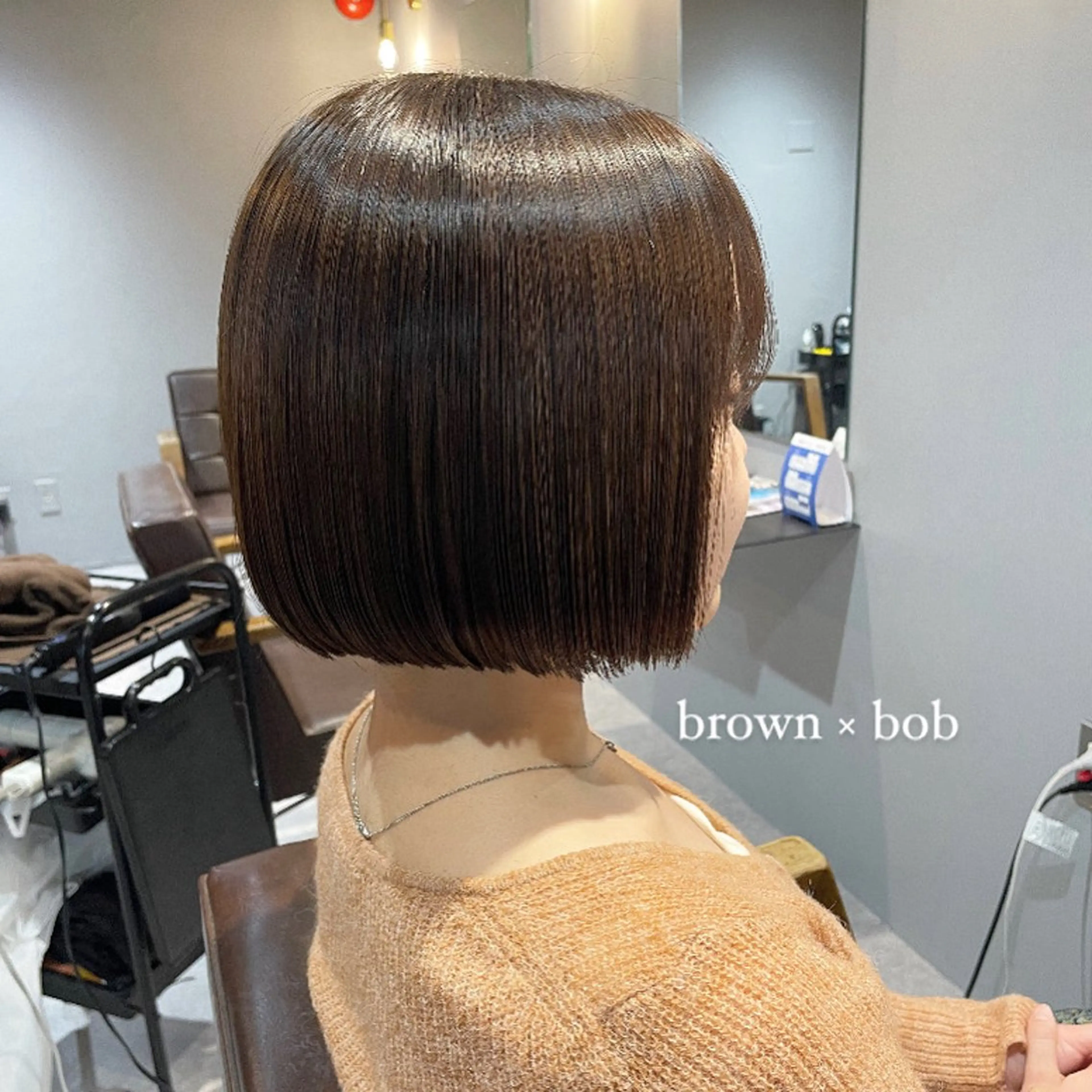 ショート カラー ブラウンカラー ボブ Mimi🎀ブリーチ なし透明感 Ｗカラーのヘアスタイル