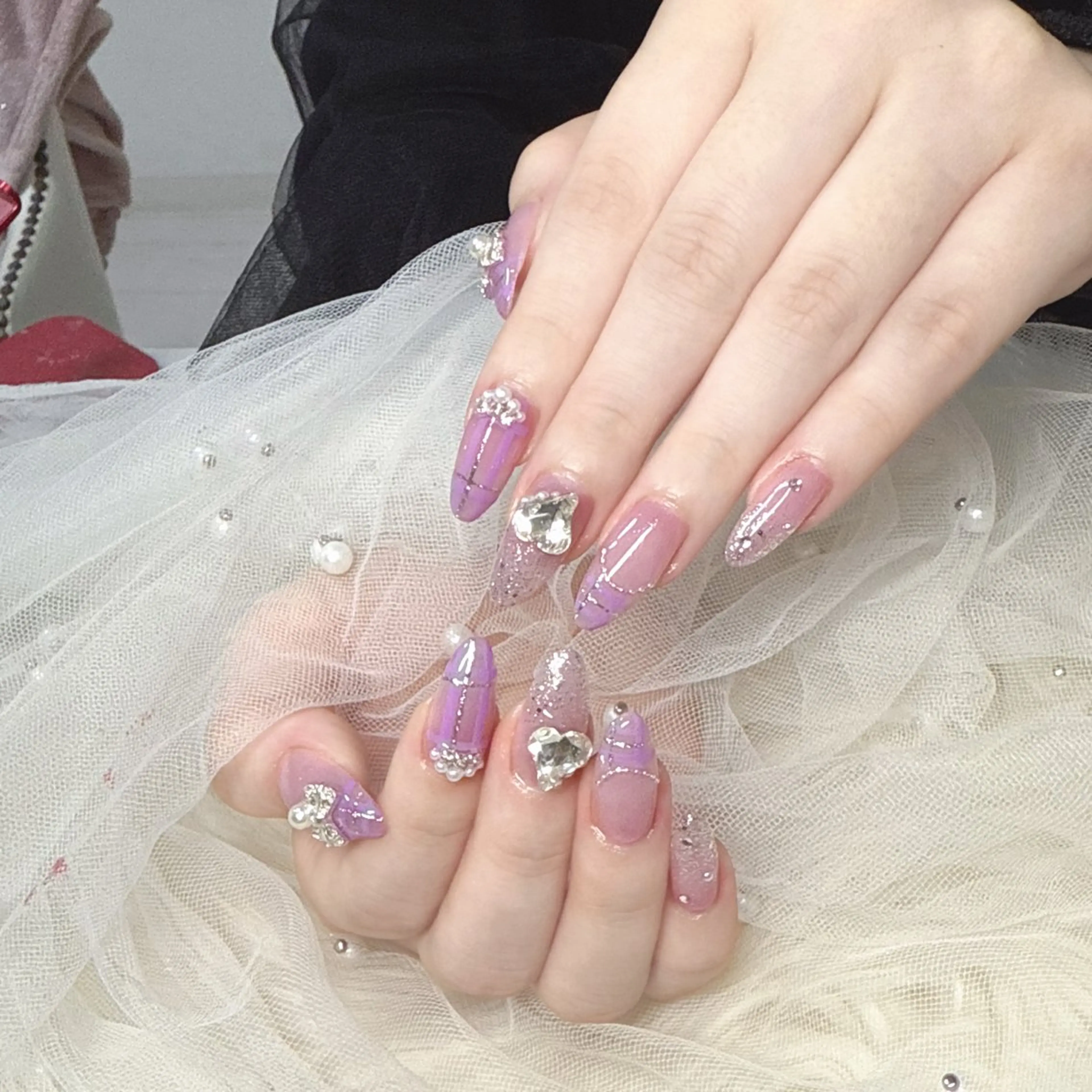 ネイル ハンドネイル &ME ネイルサロンのネイルデザイン