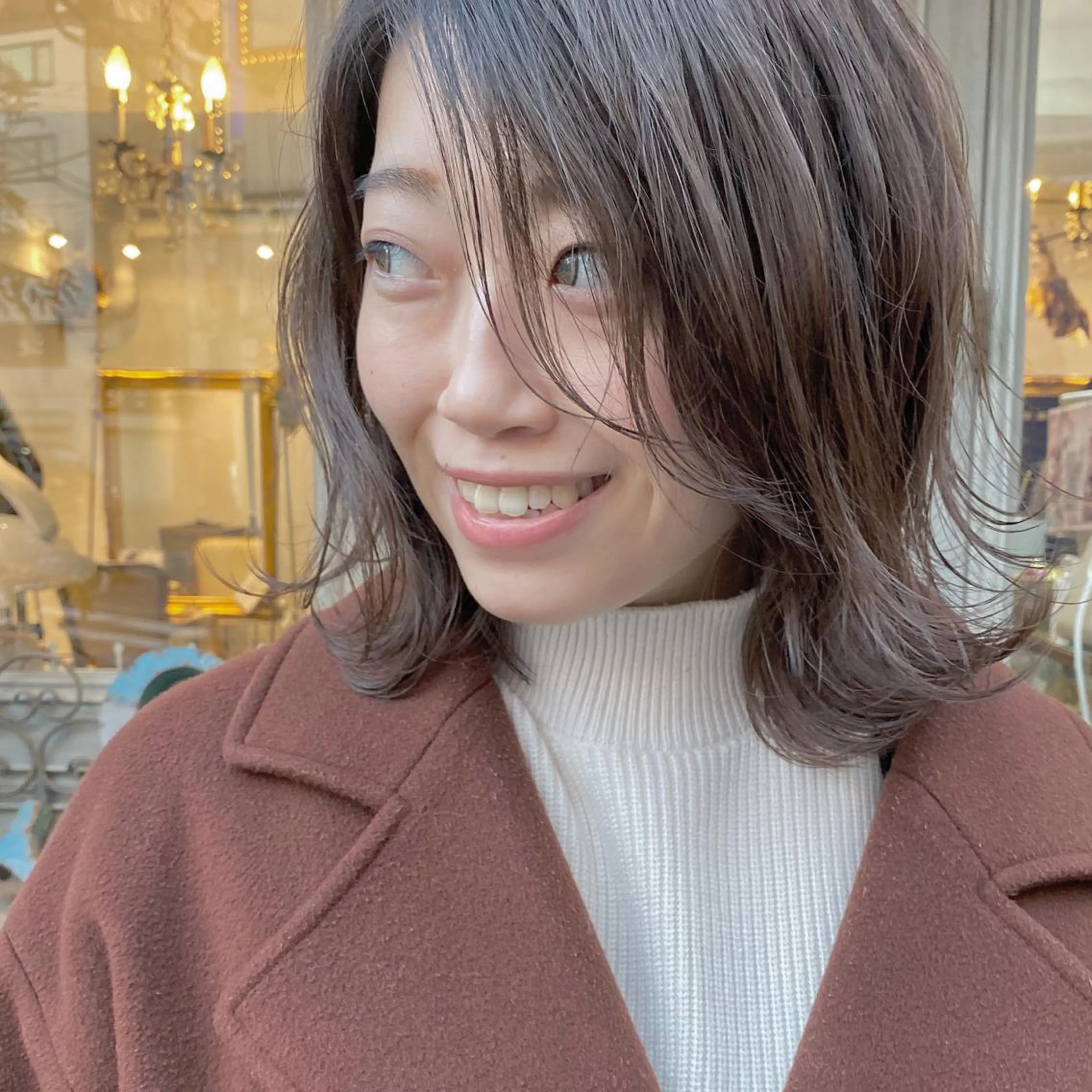 ミディアム カラー レイヤーカット nable.所属・栗林 実莉のネイルデザイン