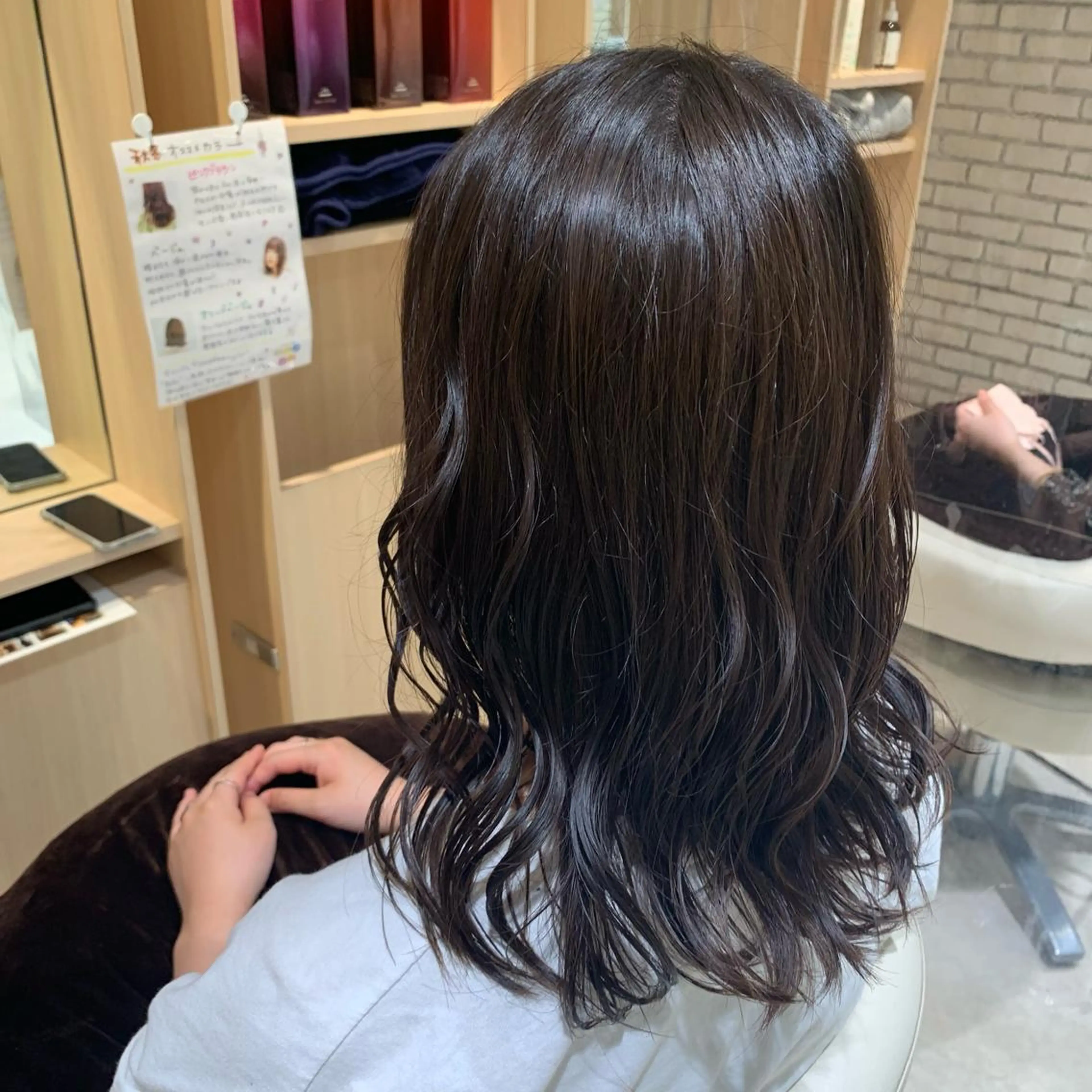 ミディアム 宮本 季奈のヘアスタイル