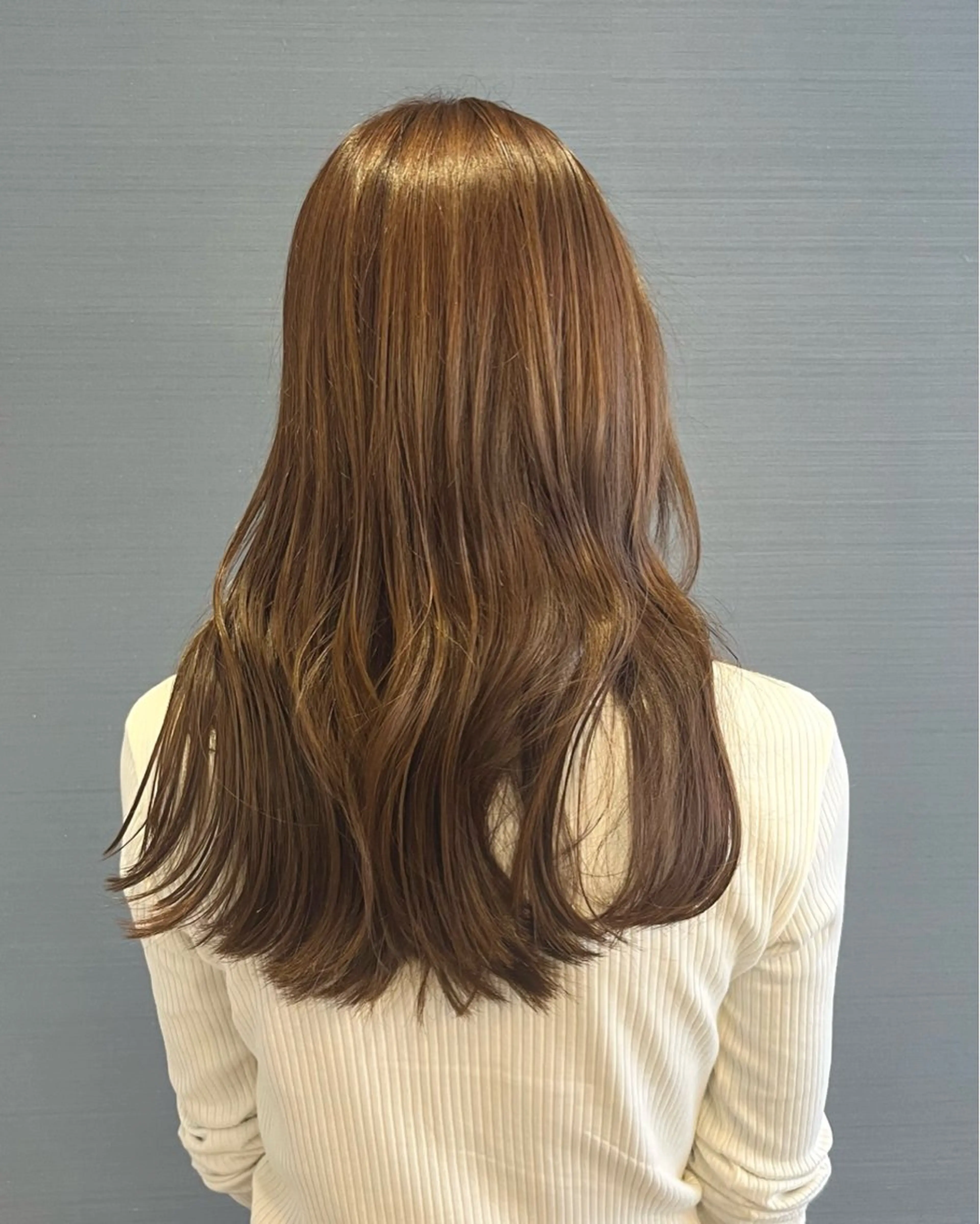 セミロング カラー ヘアカラー セジールヘアメゾン所属・韓国レイヤー/透明感 カラー🐈曾根高のヘアスタイル