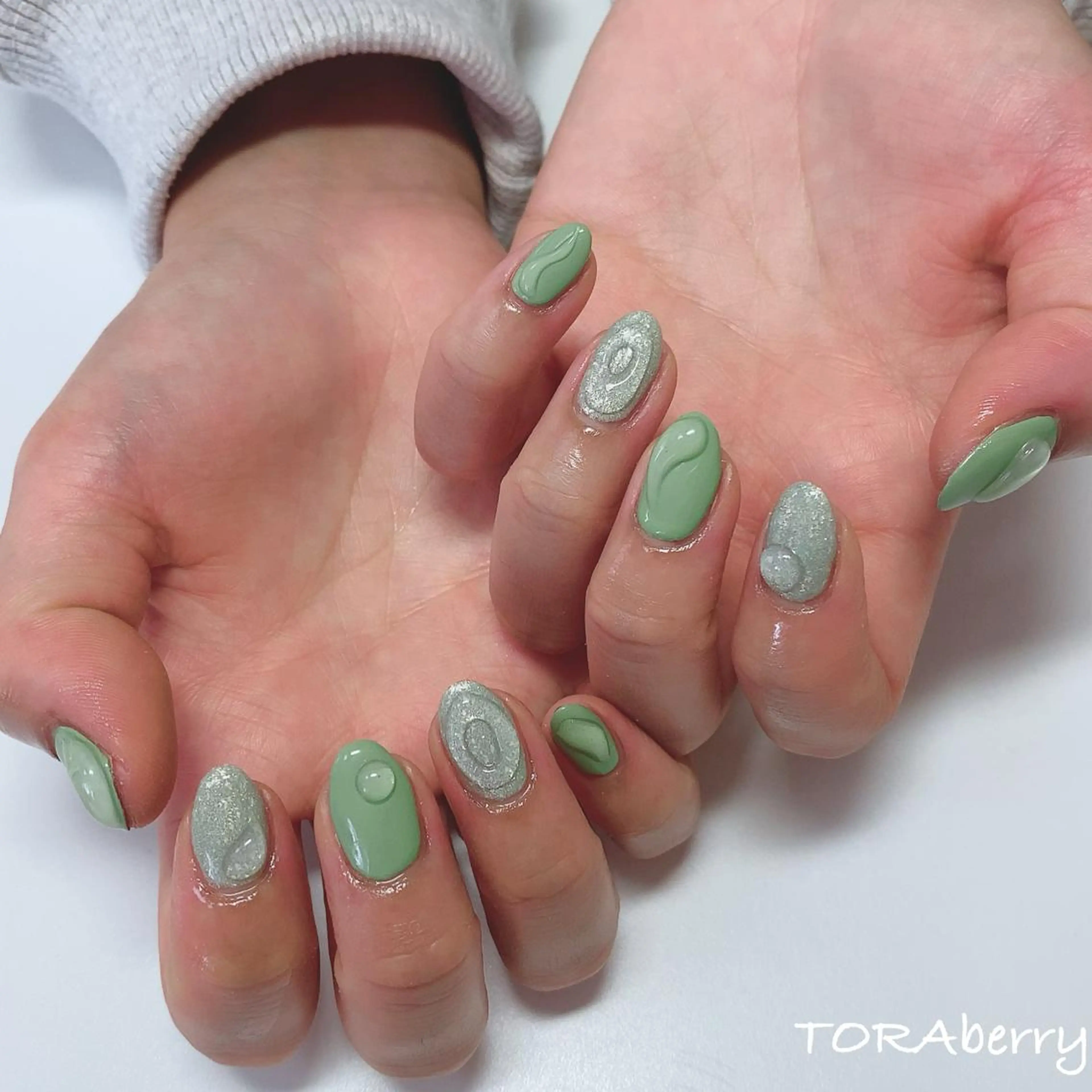 ネイル ハンドネイル ネイリスト なつみのネイルデザイン