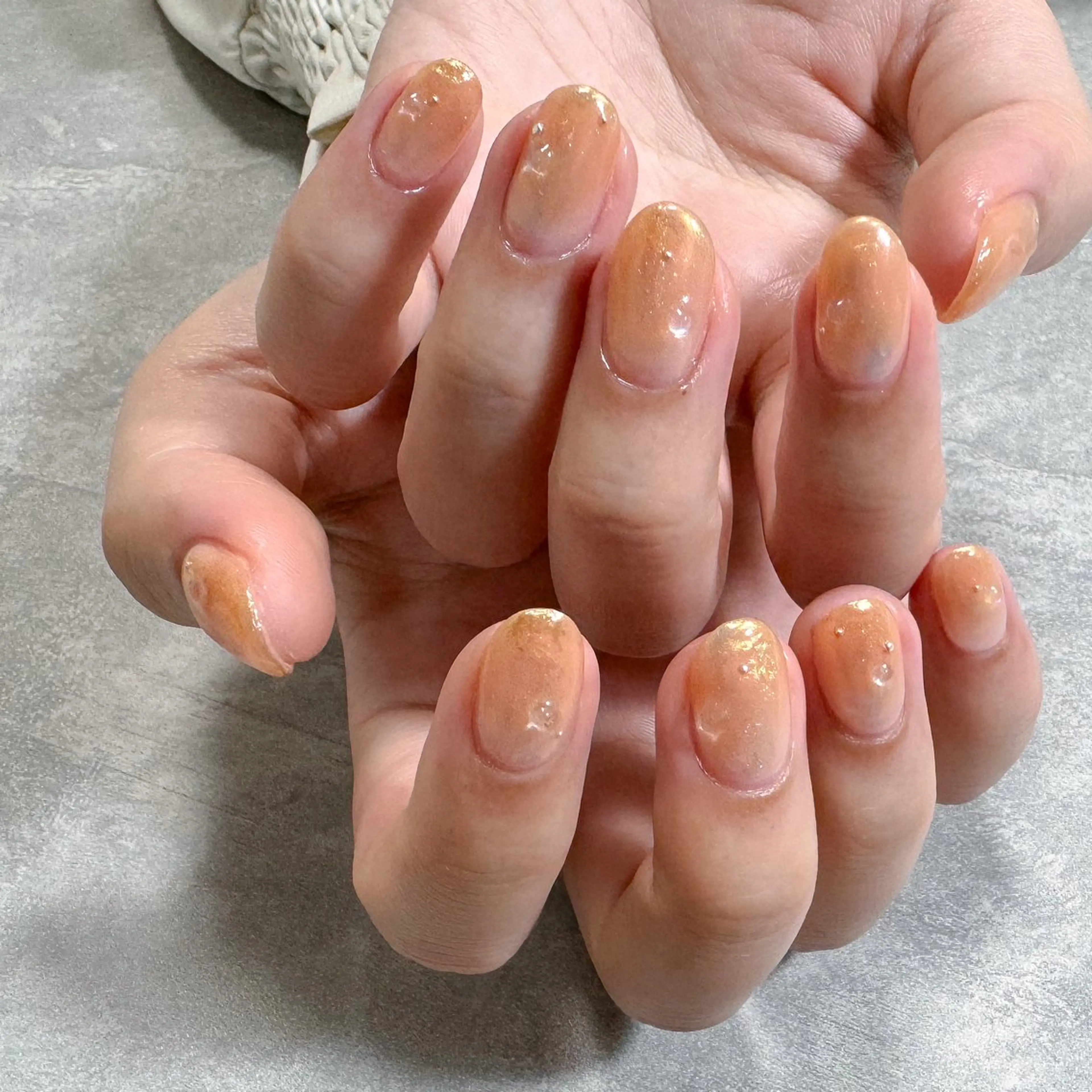 ネイル オーロラネイル ミラーネイル オレンジ シンプルネイル 夏ネイル ハンドネイル pointillé .ayaのネイルデザイン