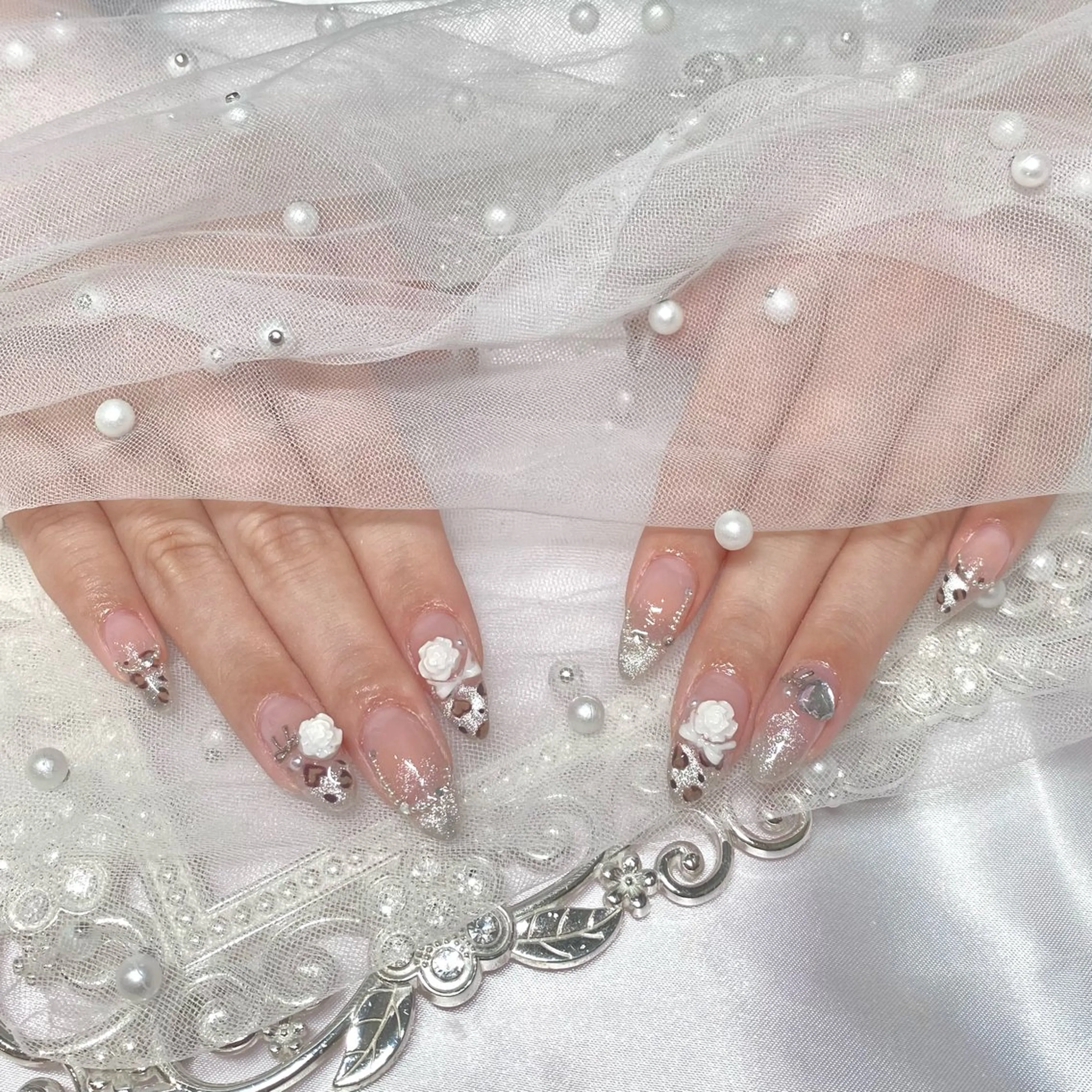 ネイル ハンドネイル Yveil 心斎橋店 hirokoのネイルデザイン