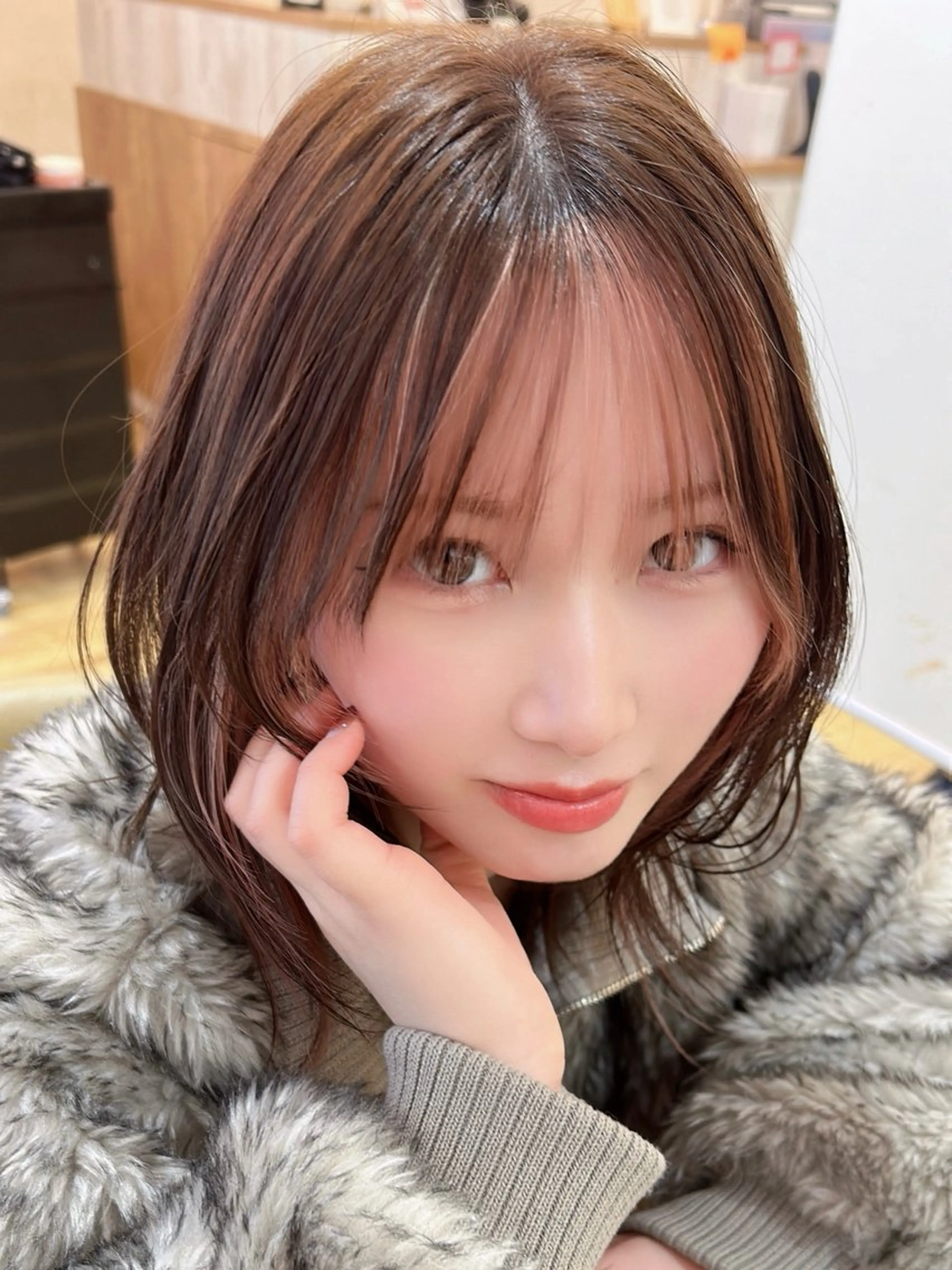 ミディアム カラー ミストバング  フェイスフレーミング ハイトーン特化⭐️ 飯田大樹のヘアスタイル